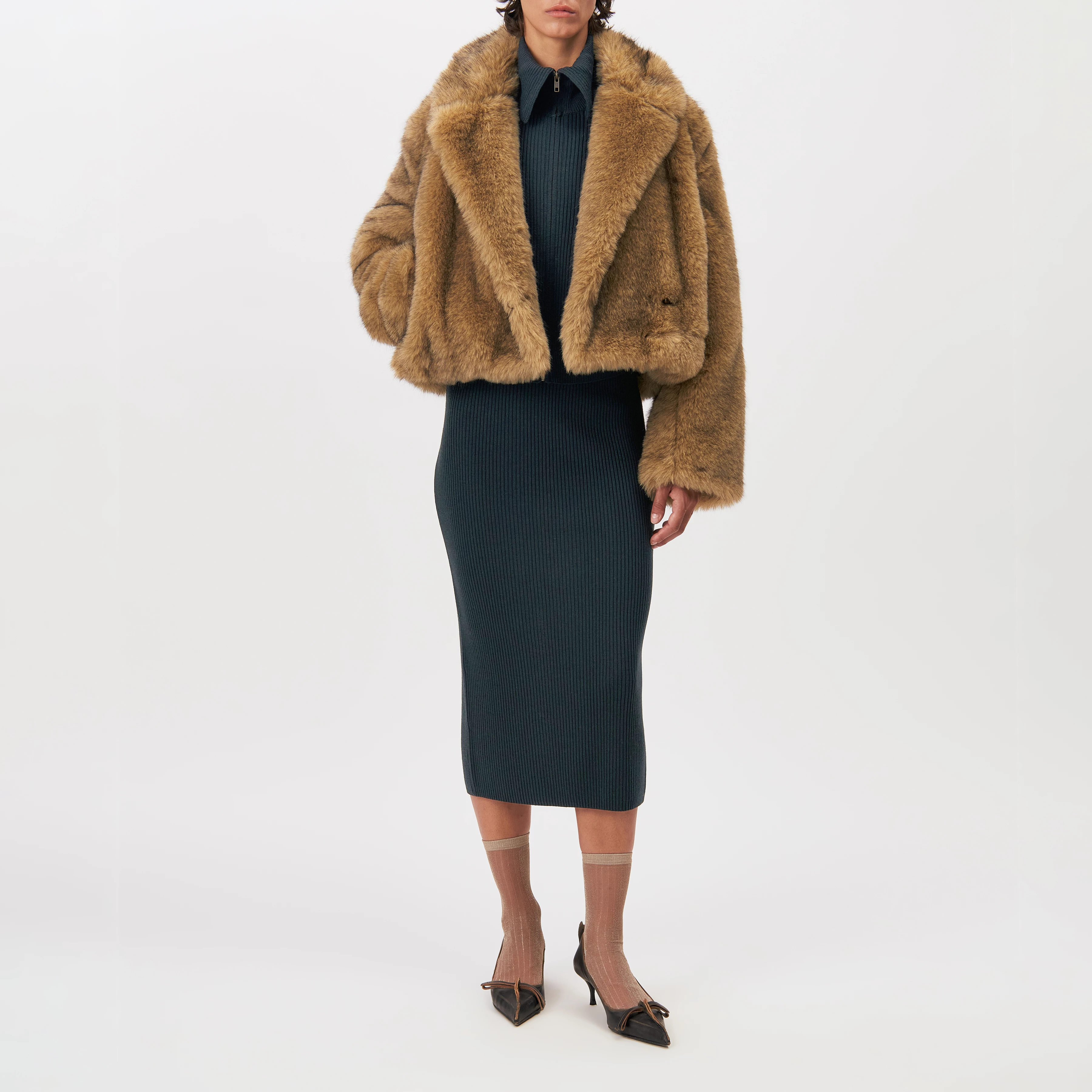 LUDIMI - Pencil skirt with slit in 100% merino wool - women - green - Ganzkörper-Frontansicht