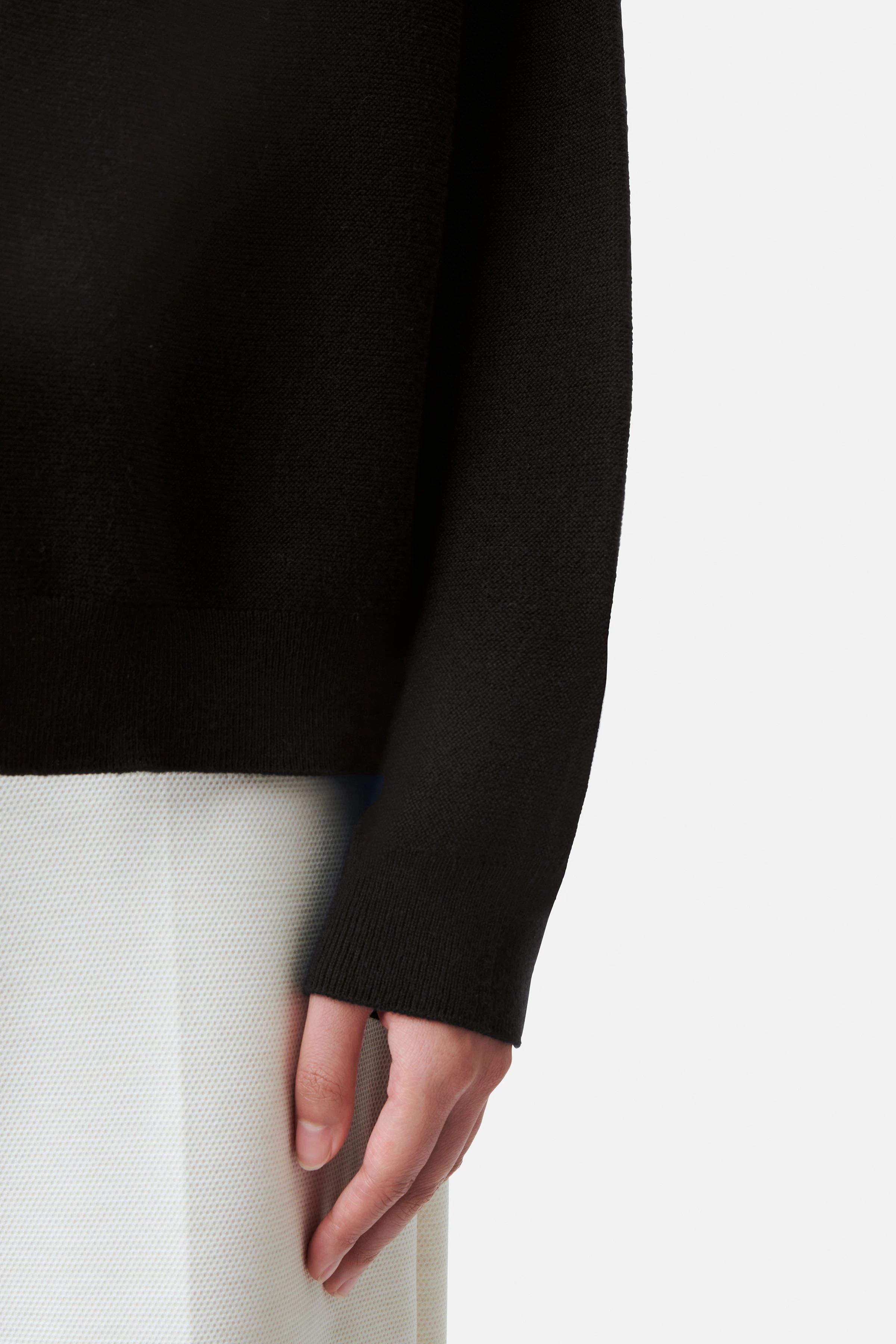 MIRALA - lässige Strickjacke in Baumwoll-Kaschmir - Damen - schwarz - Seitenansicht