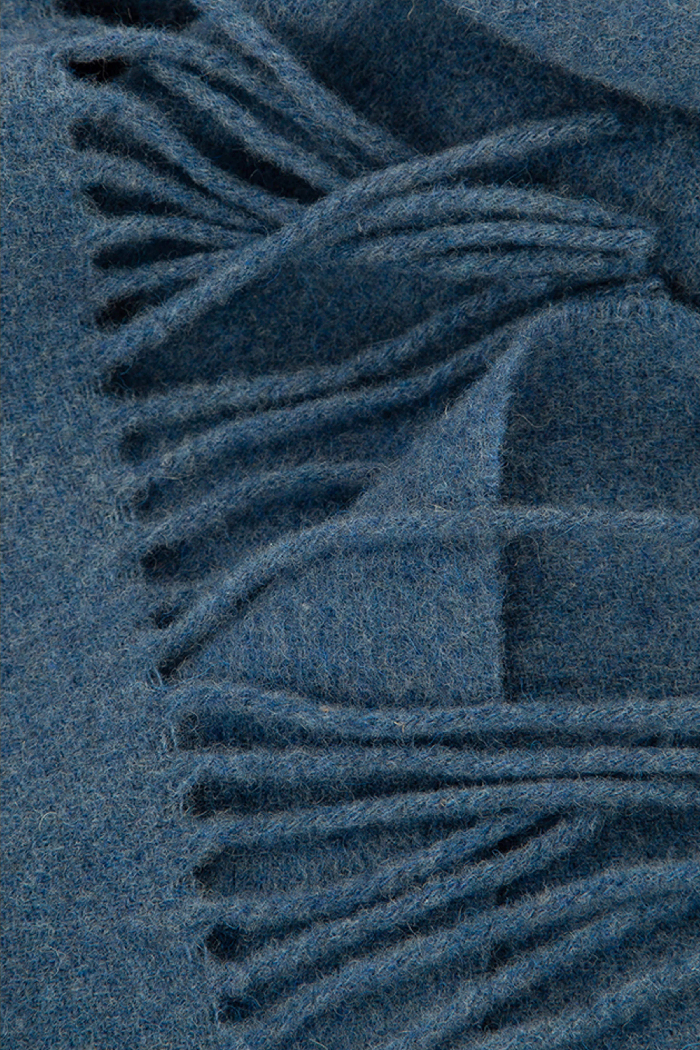 GAZE - Schal in reiner Wolle - Unisex - blau - Freisteller Detailansicht