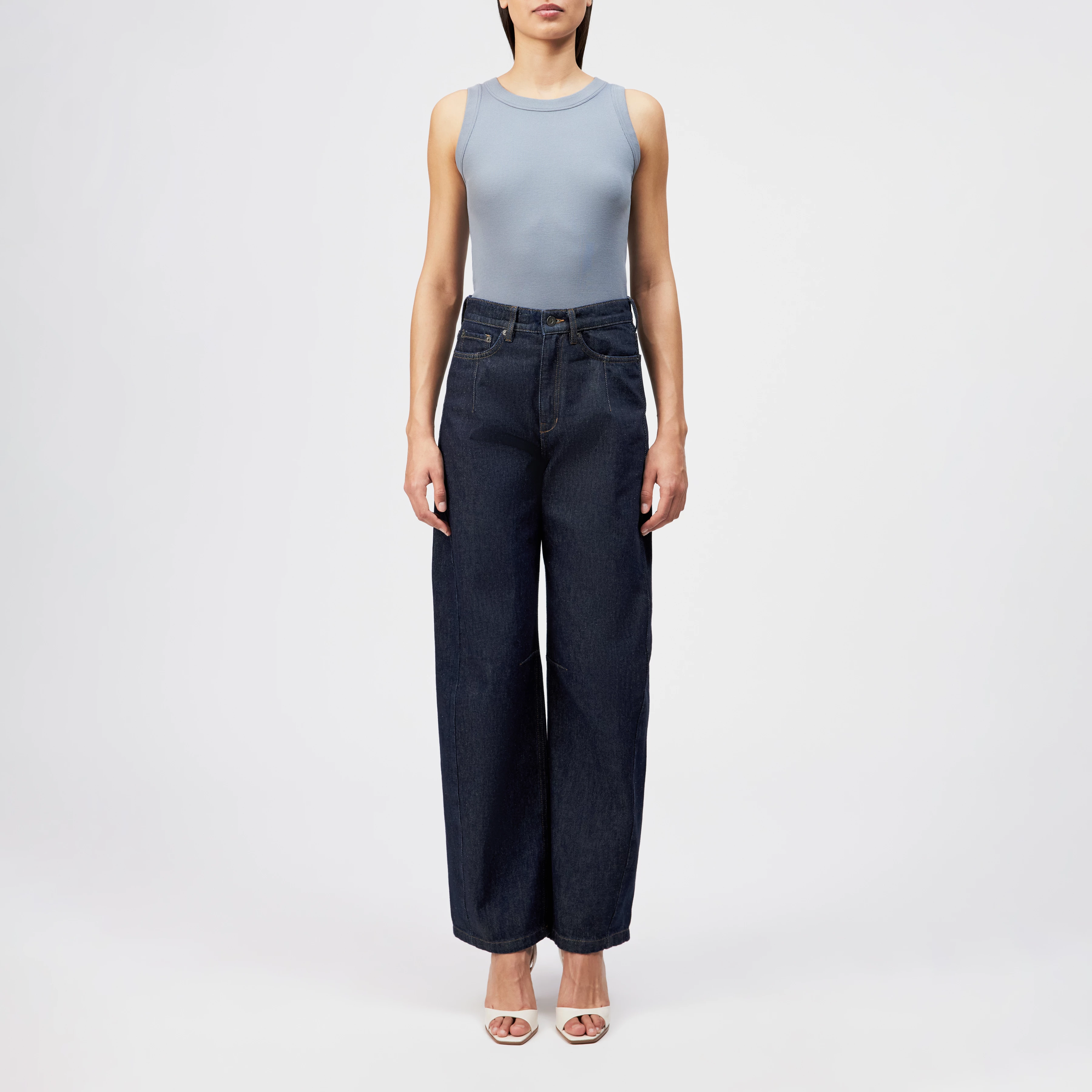 OLINA - Tanktop mit Rundhals in reiner Baumwolle - Damen - blau - Ganzkörper-Frontansicht