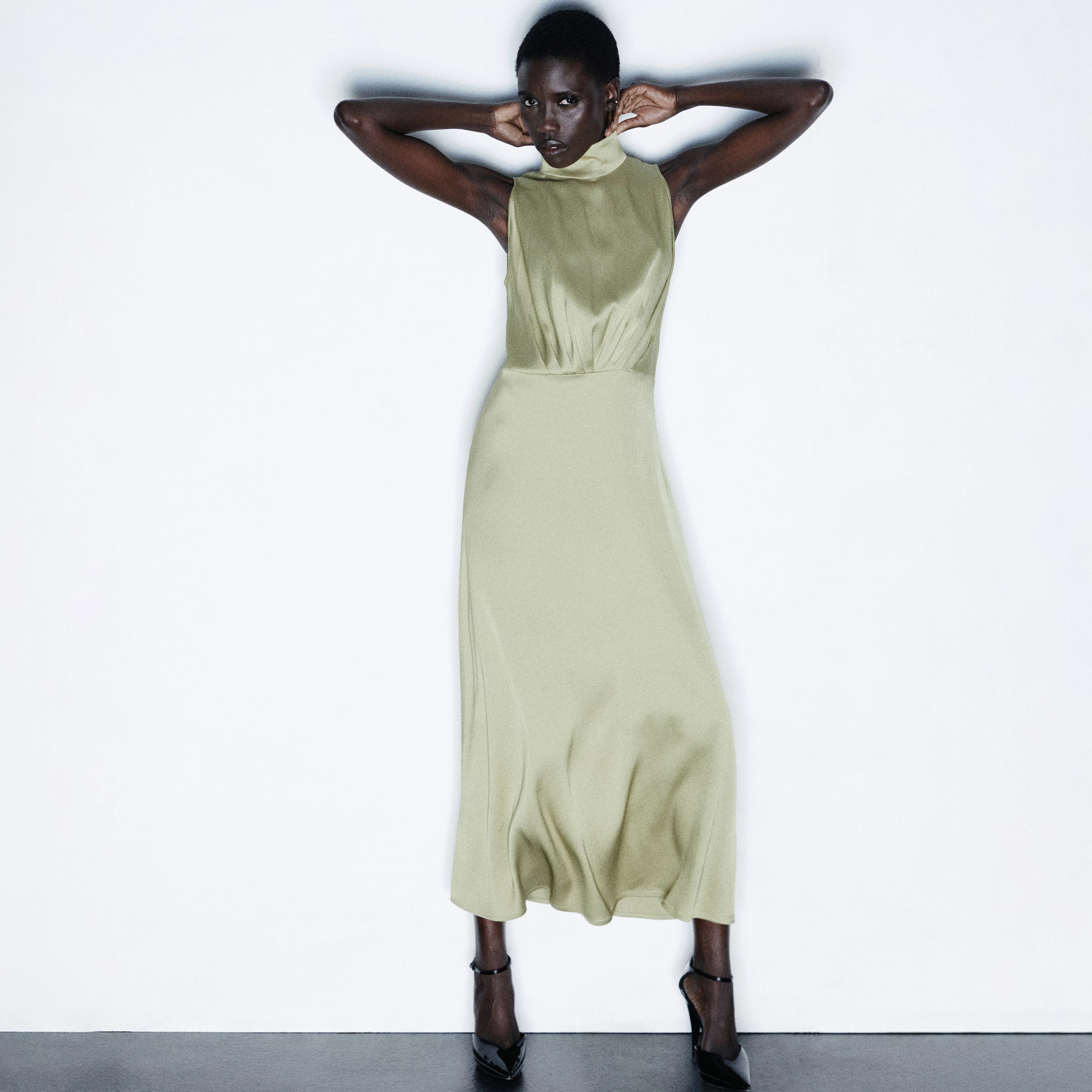 AMABEL - Satin maxi dress with stand-up collar - women - brown