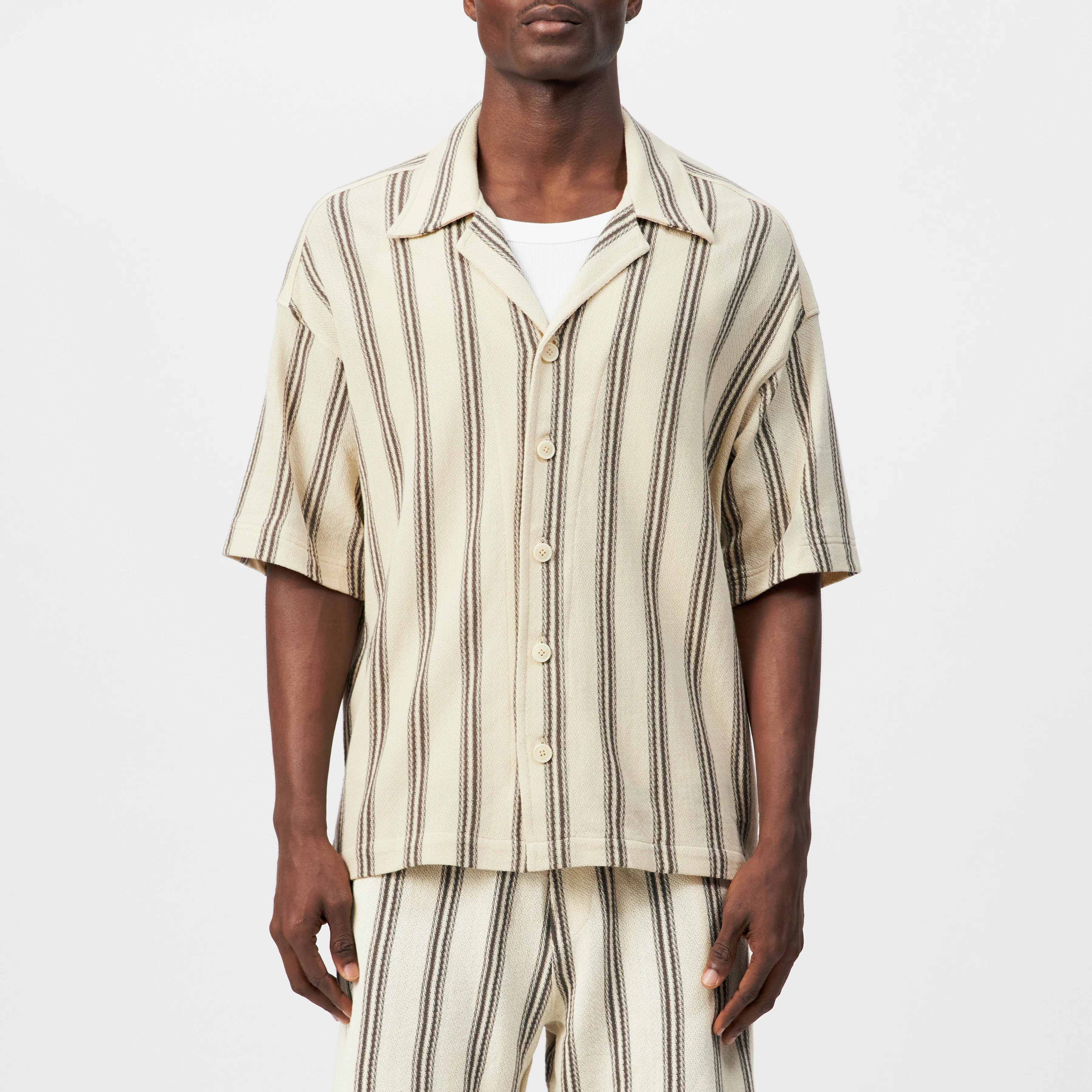 BASIIL - Relaxed jersey, striped, short-sleeve shirt - men - beige - Frontansicht