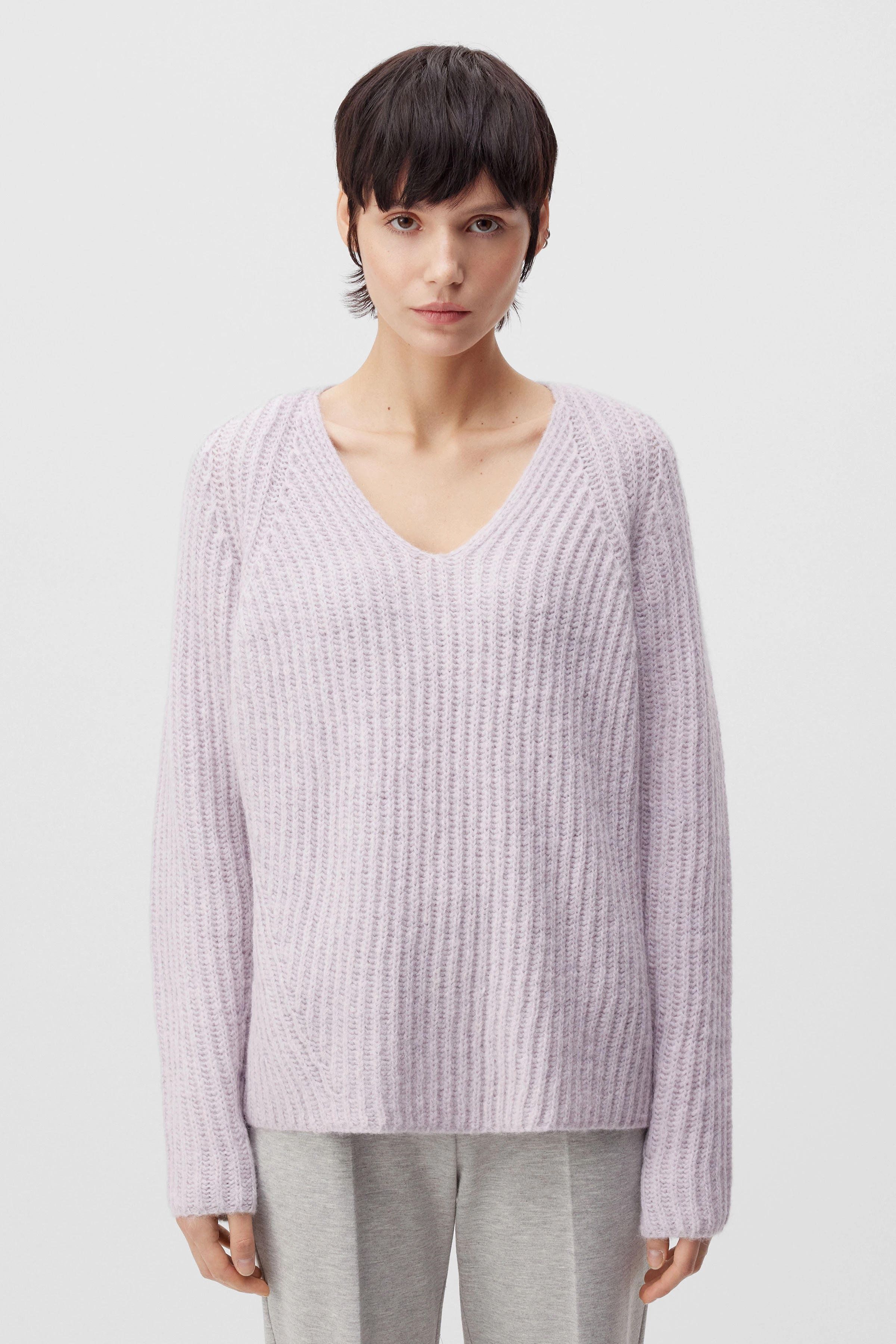 LYNETTE - alpaca-mix jumper - women - purple - Frontansicht