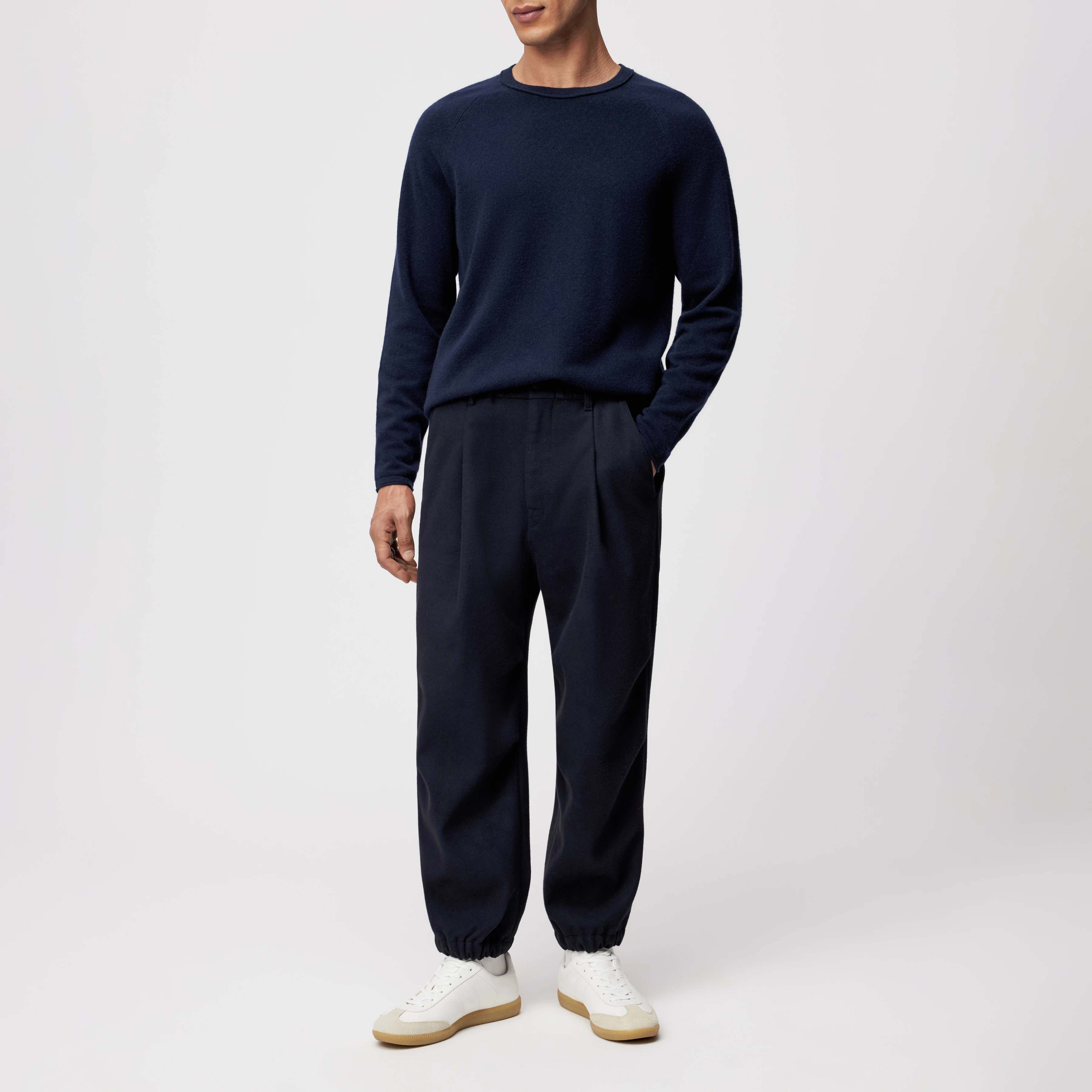 LIROG_C - Utility trousers in soft flannel - men - blue - Ganzkörper-Frontansicht
