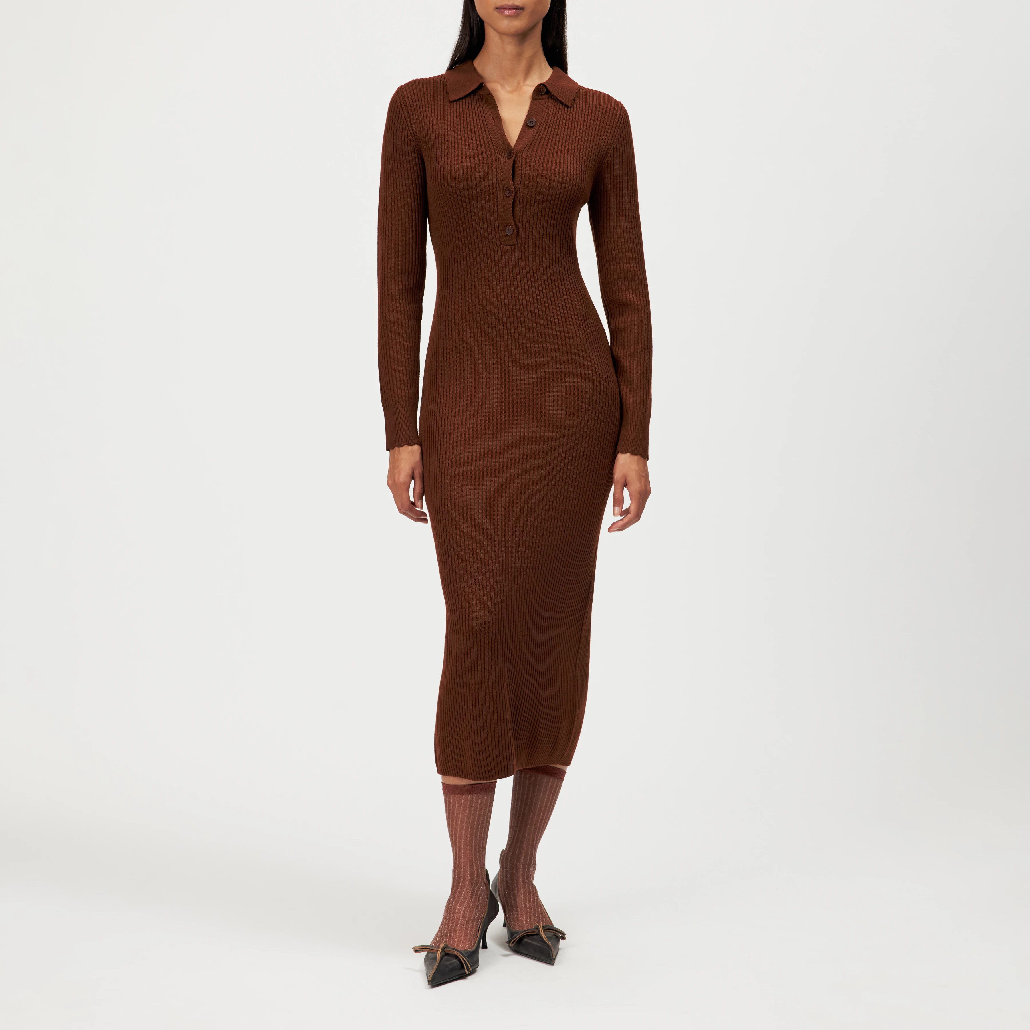 AMARILA - Slim-fit polo-neck knitted dress - women - brown - Frontansicht