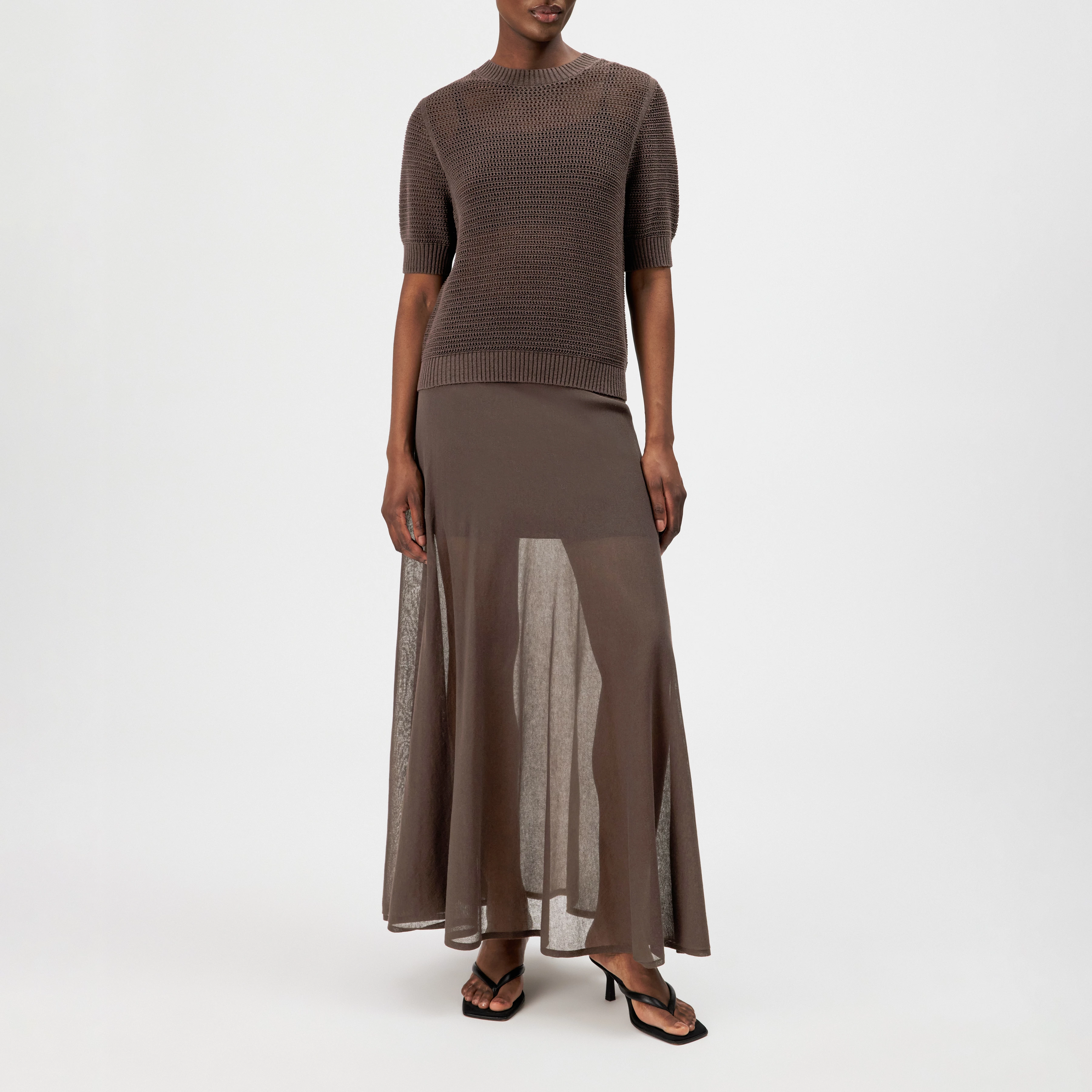SANIDY - Chunky knit short sleeve in cotton blend - women - brown - Ganzkörper-Frontansicht