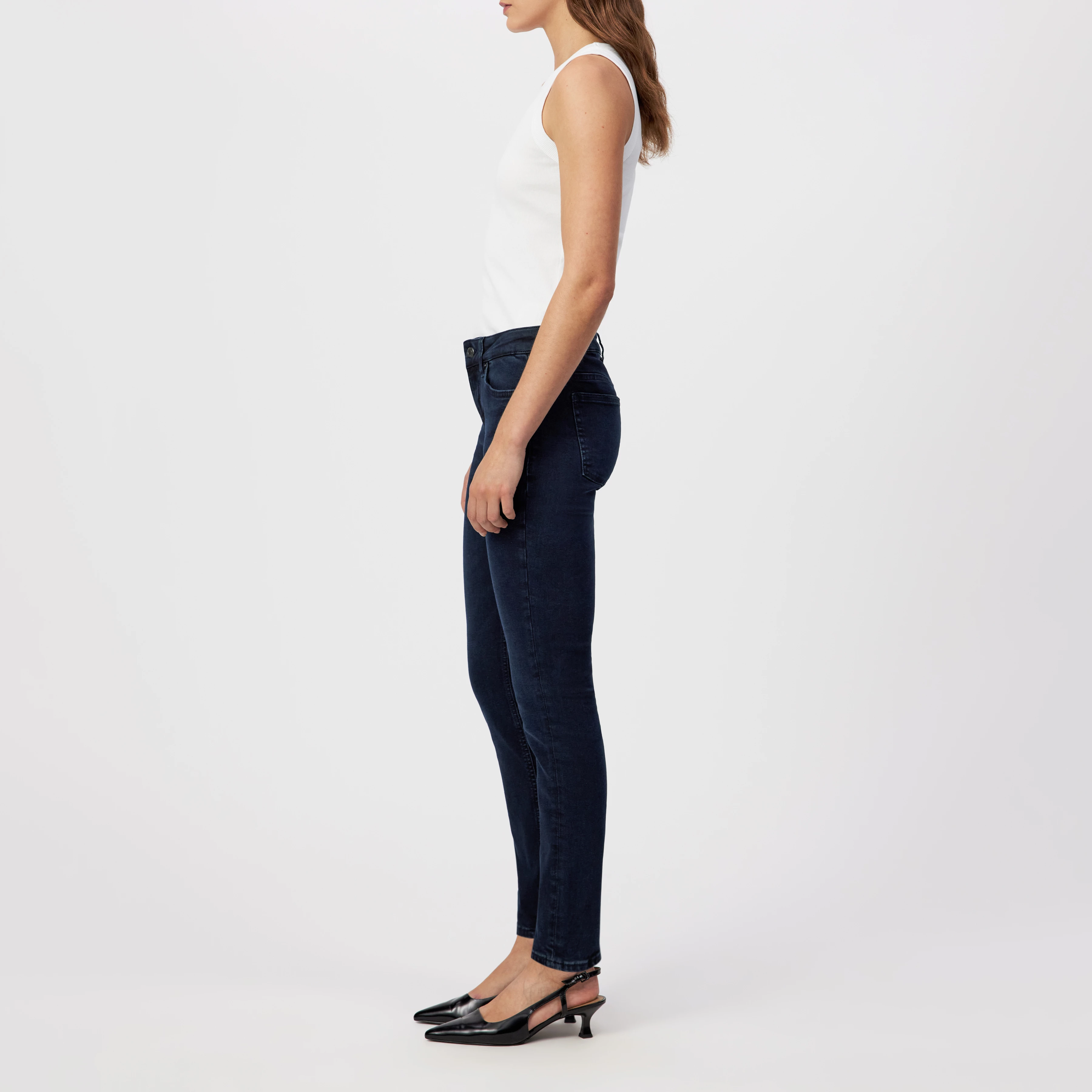 NEED - Low-waist skinny jeans in blue-black denim - women - blue - Seitenansicht