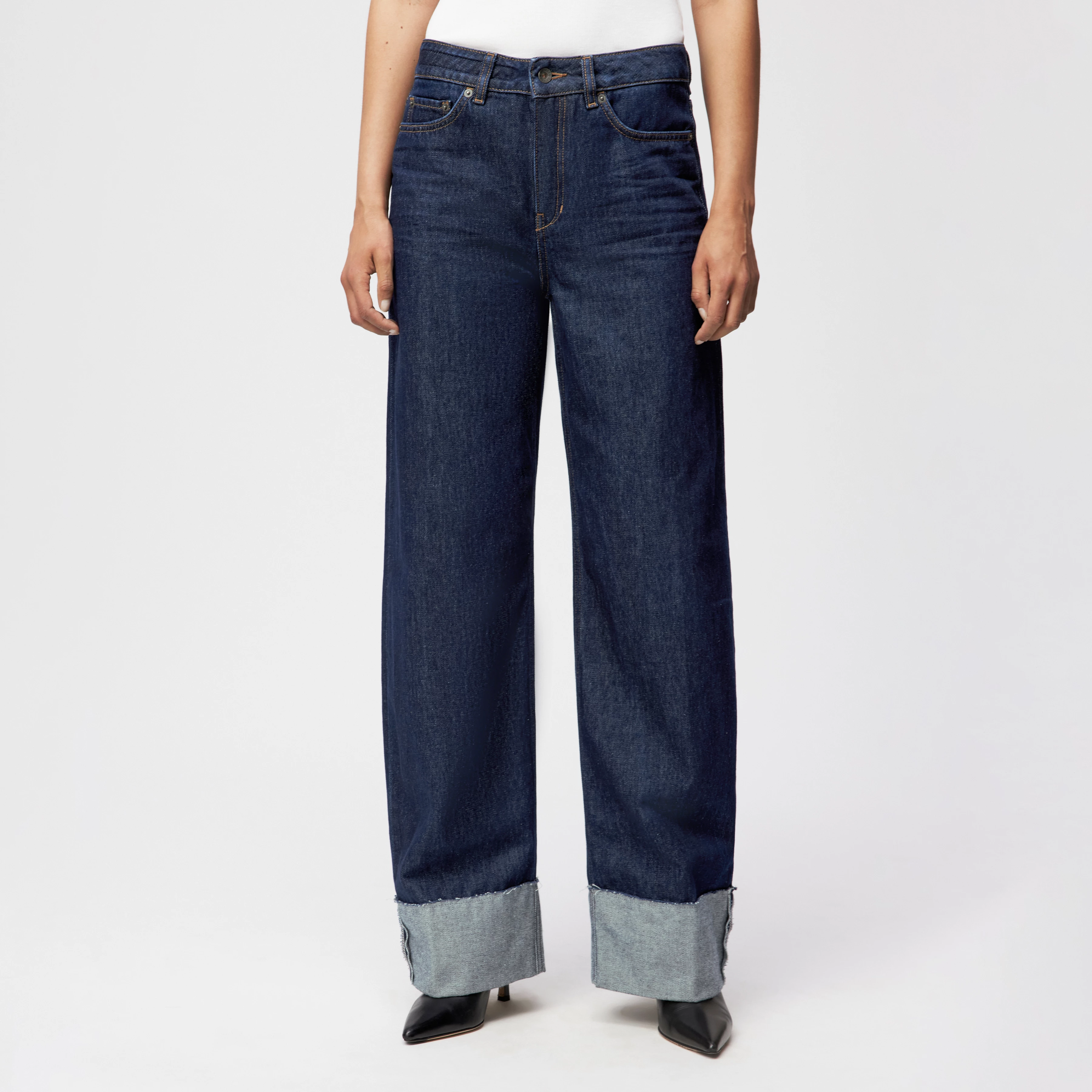 MEDLEY_2 - Mid-Waist Jeans in Mid-Blue Denim - Damen - blau - Frontansicht
