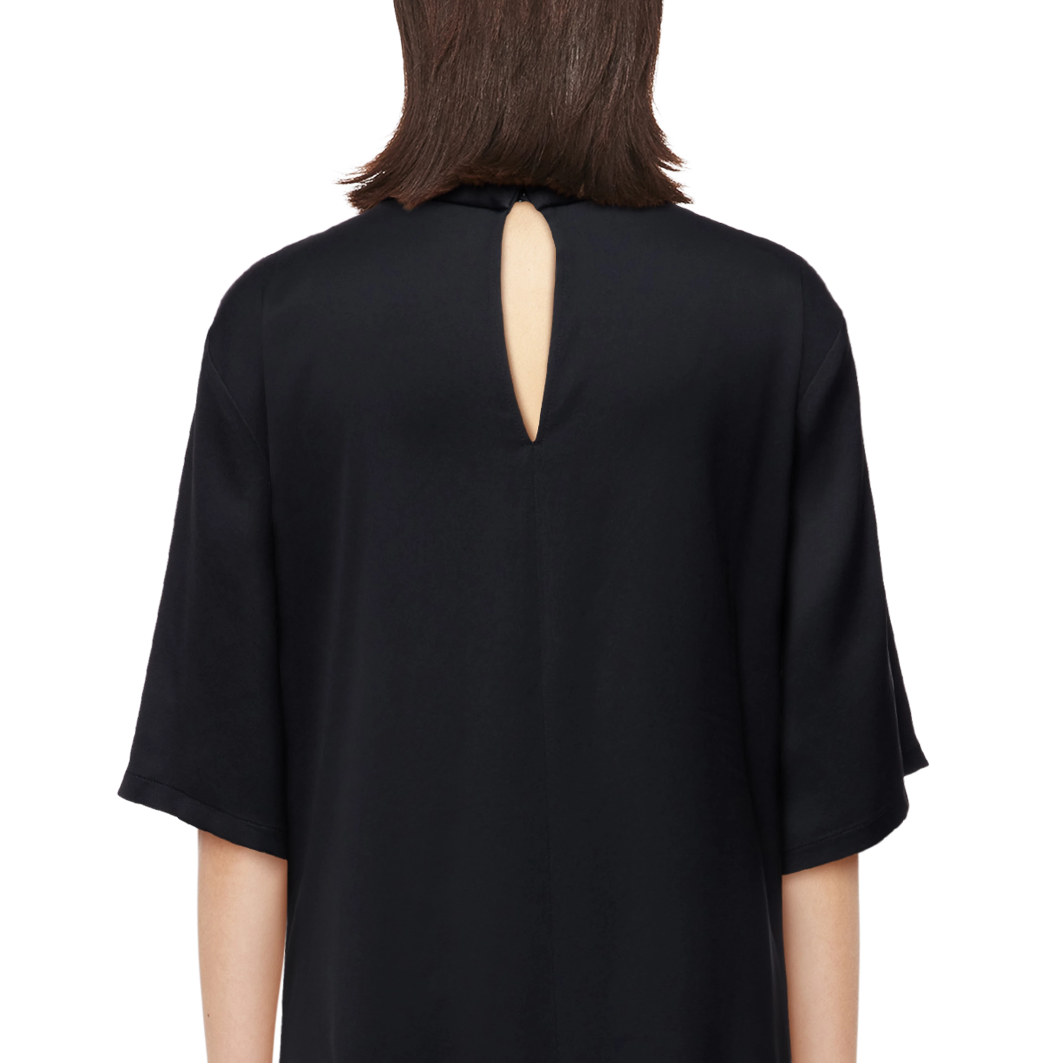 SEIRAH - Kleid in Satin - Damen - schwarz - Detailansicht am Model