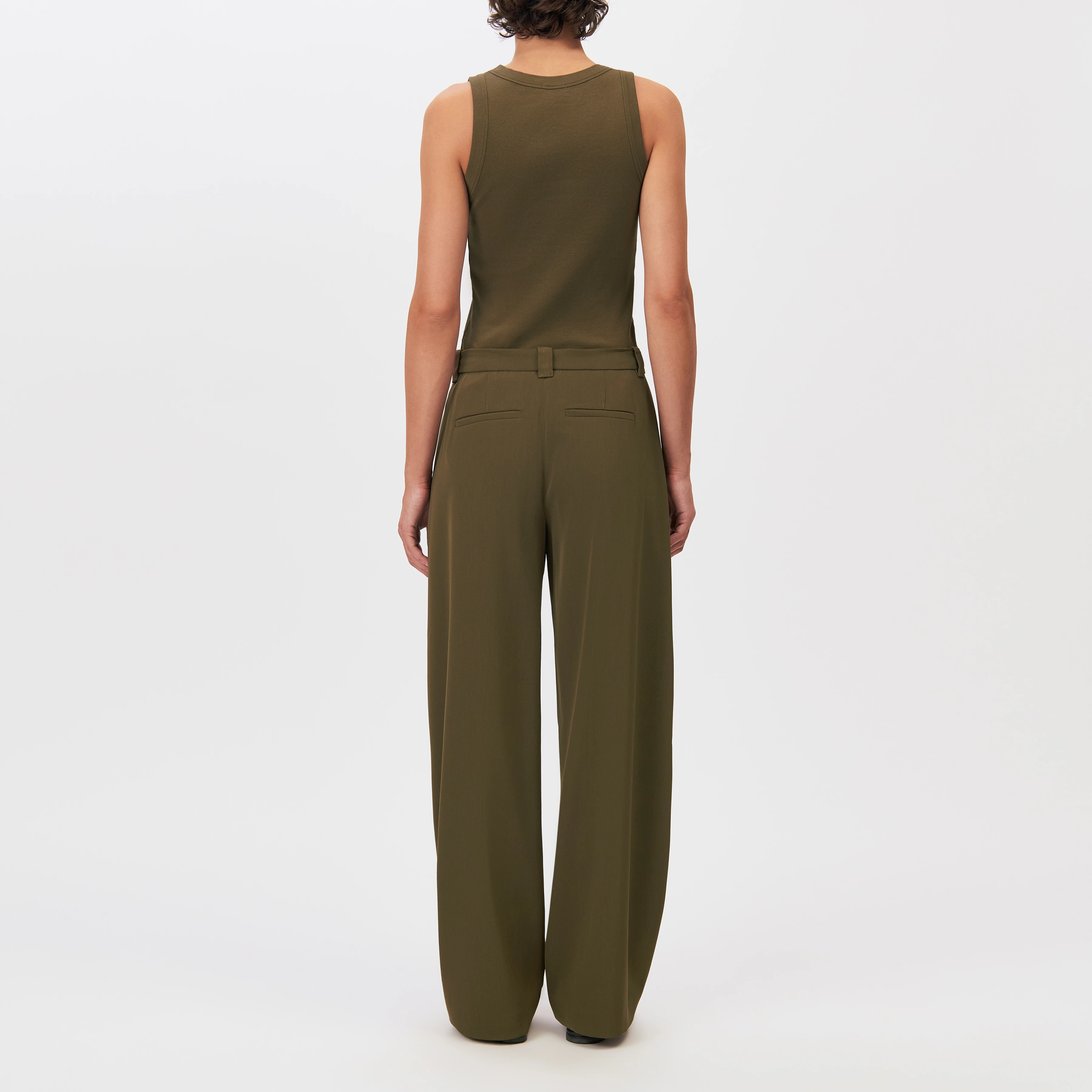 UNPACK - Trousers in techno twill - women - green - Rückansicht