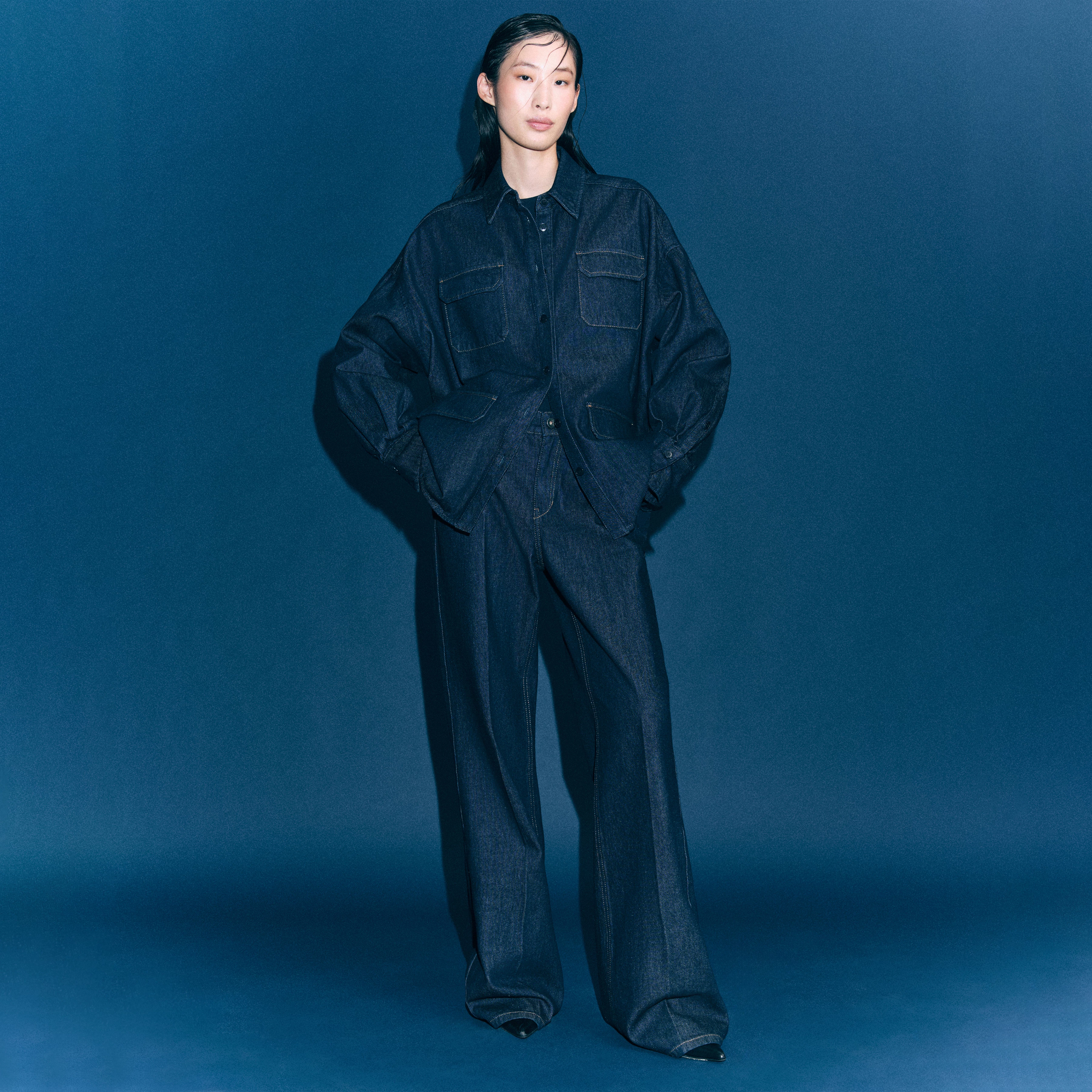 RETAIN - Boot-Cut Jeans in Mid-Blue Denim - Damen - blau