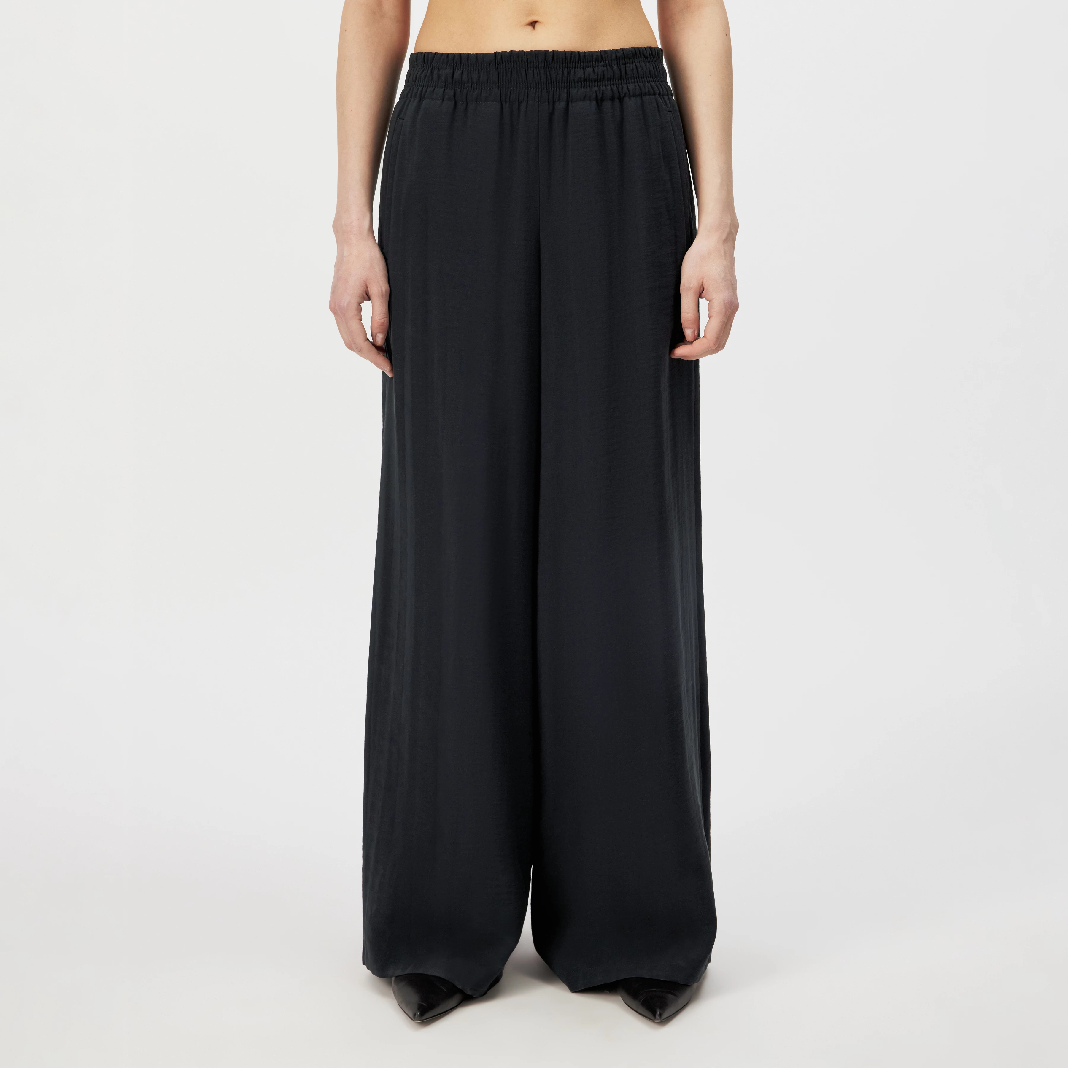 CEILING - Pantalon ample en twill fluide. - women - noir - Frontansicht