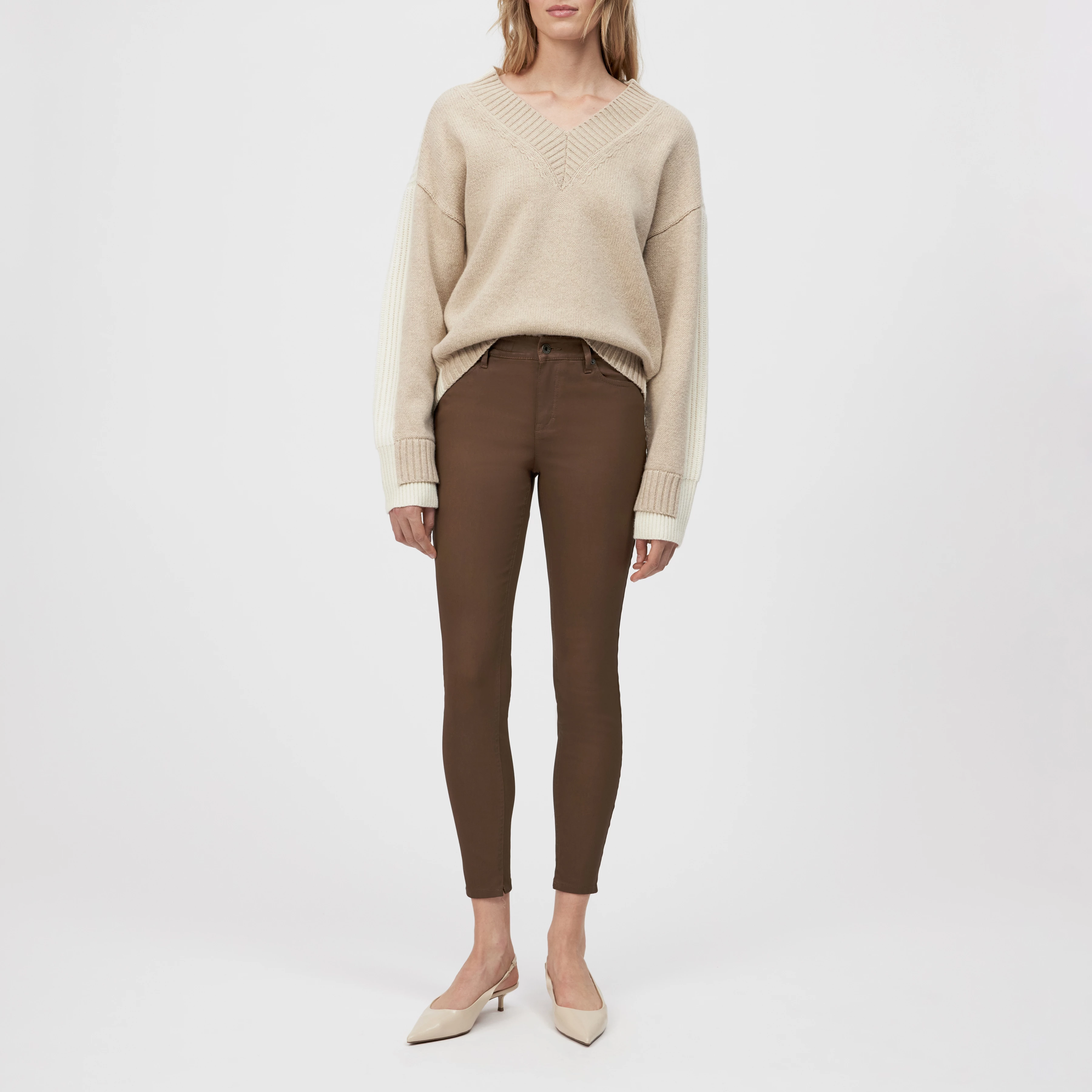 NEED - Low-Waist Skinny Jeans in Lederlook-Optik - Damen - braun - Ganzkörper-Frontansicht