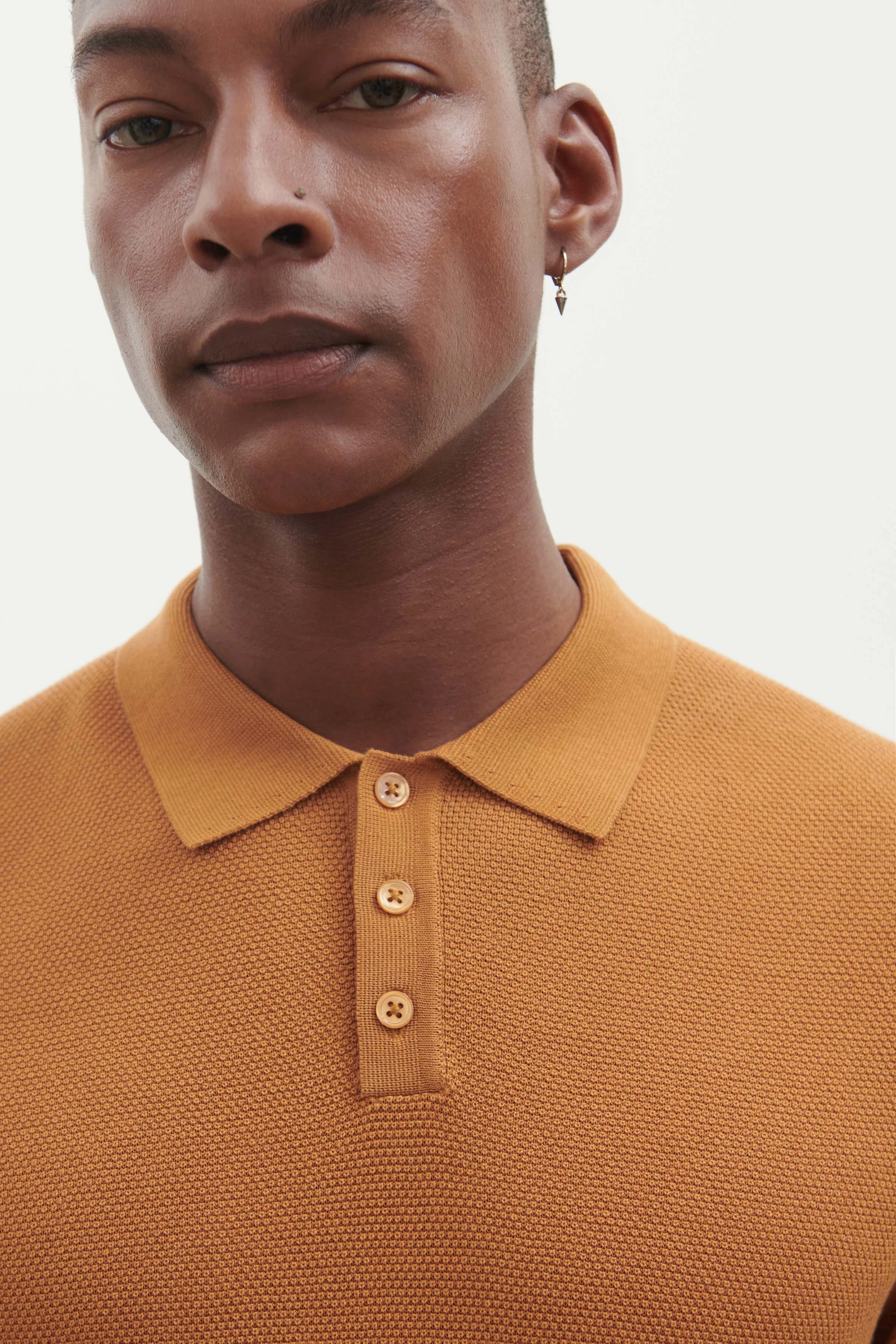 TRITON - Polo en coton - men - marron - Seitenansicht