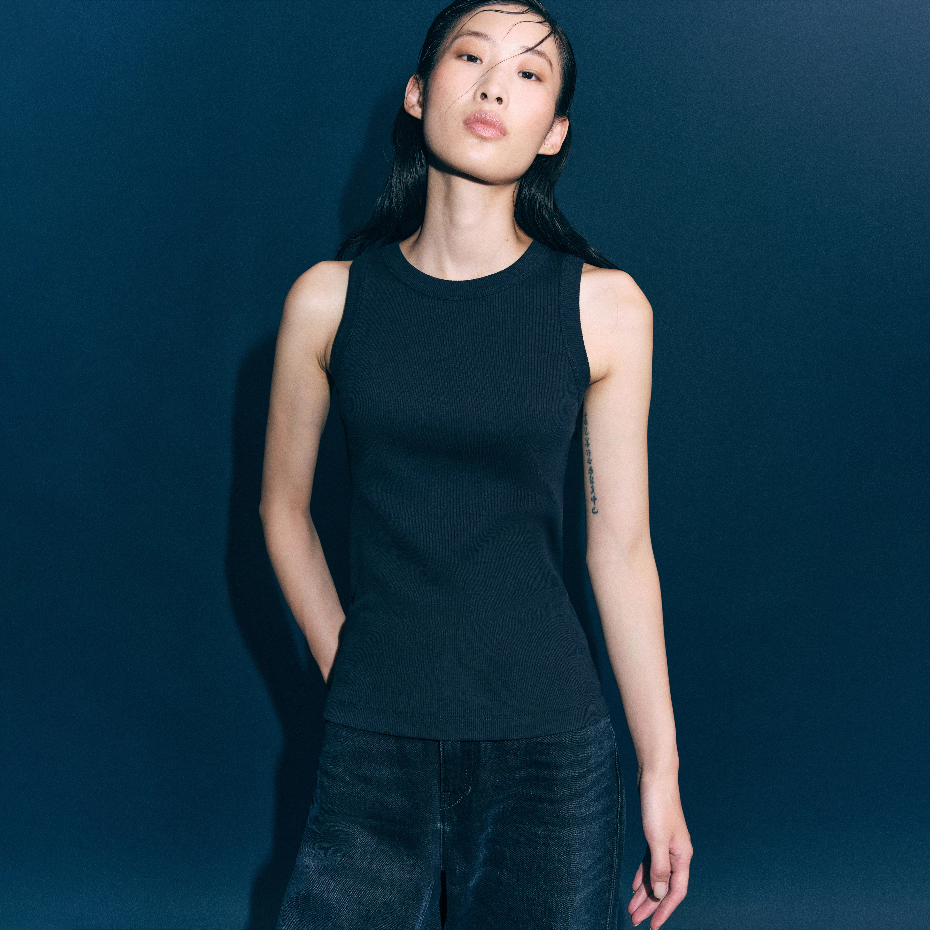 OLINA - Tanktop mit Rundhals in Baumwoll-Rippe - Damen - blau