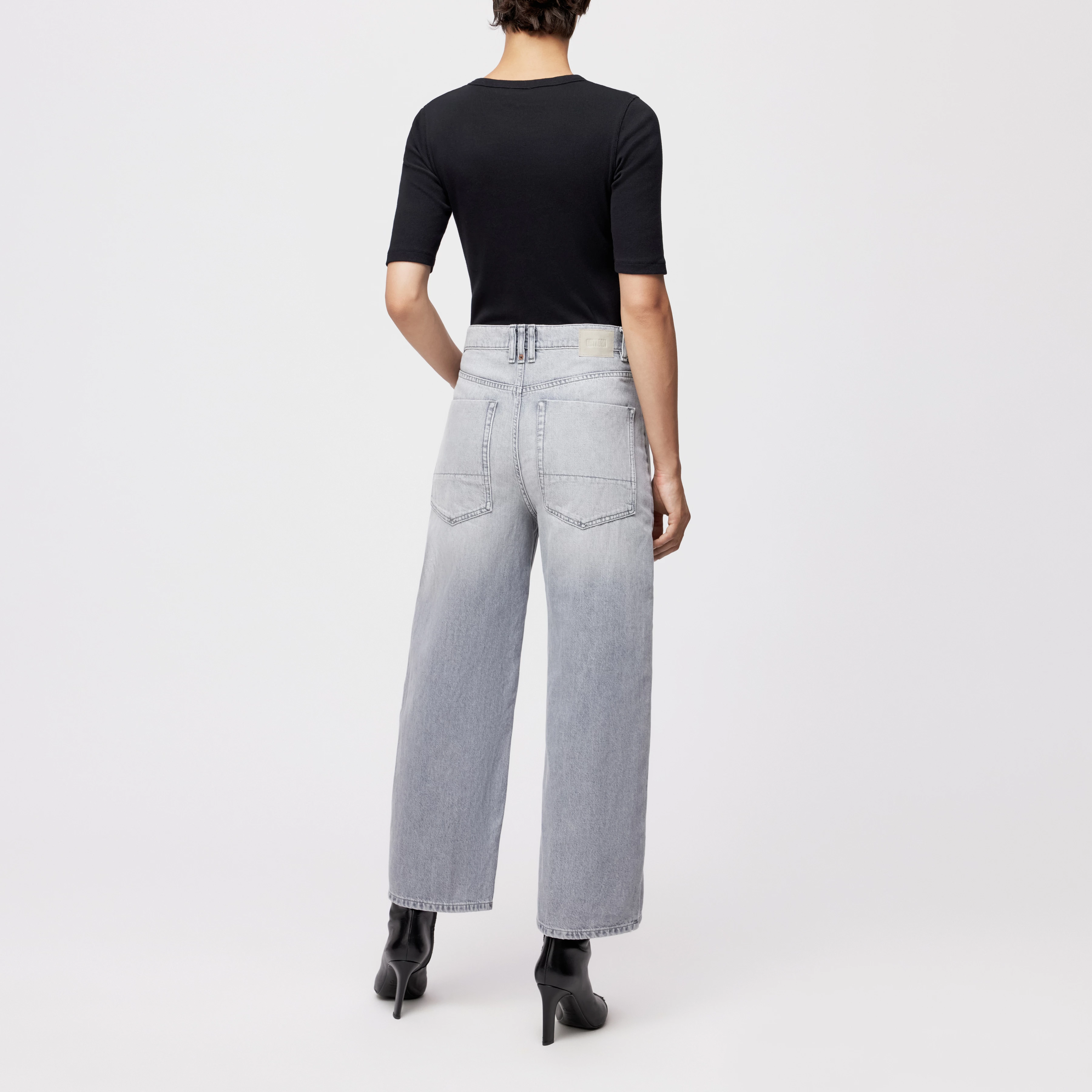 DERIVE - Mid-Waist Jeans in Light-Grey Denim - Damen - grau - Rückansicht