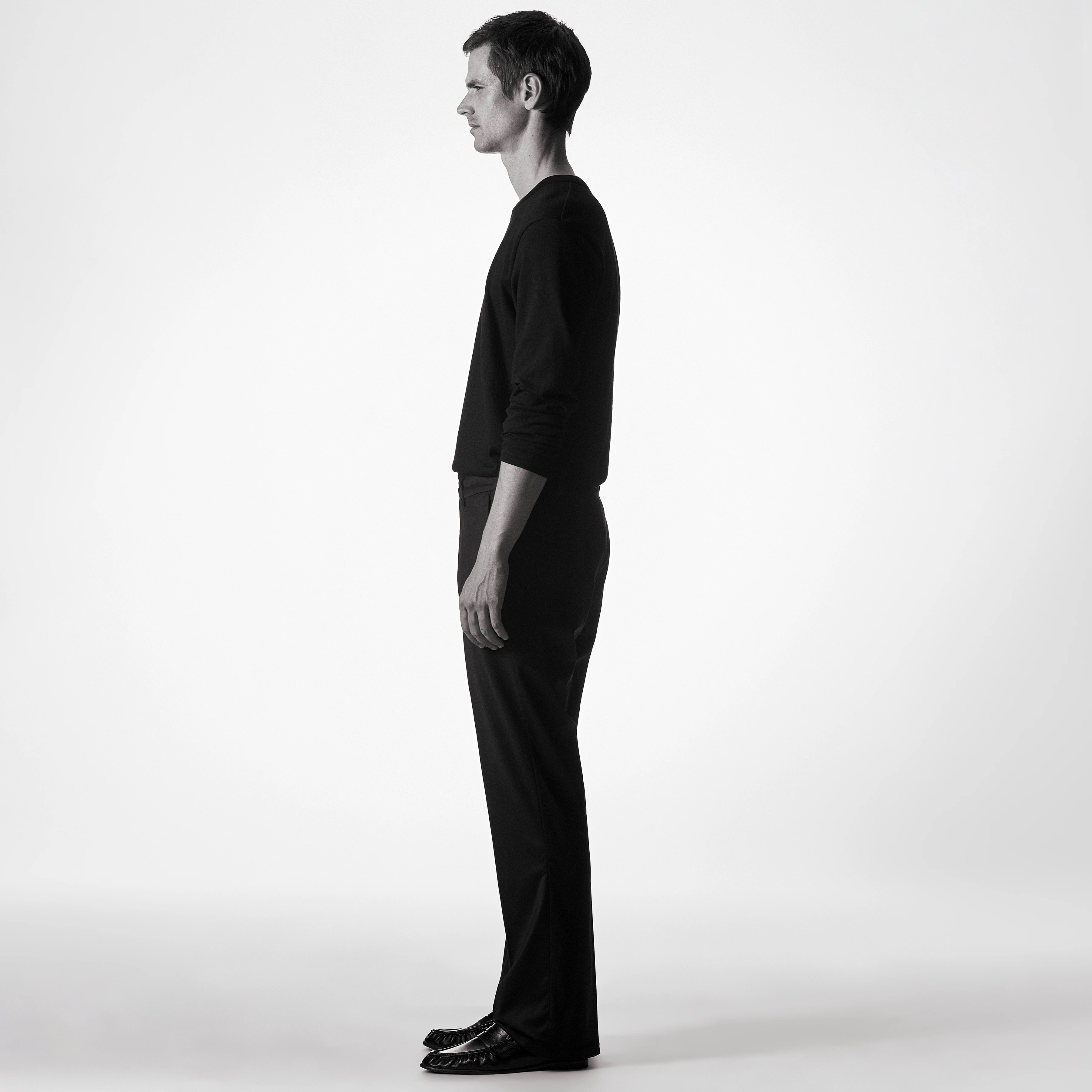 DRYHARDY - Bootcut trousers in a premium wool blend - men - black - Seitenansicht