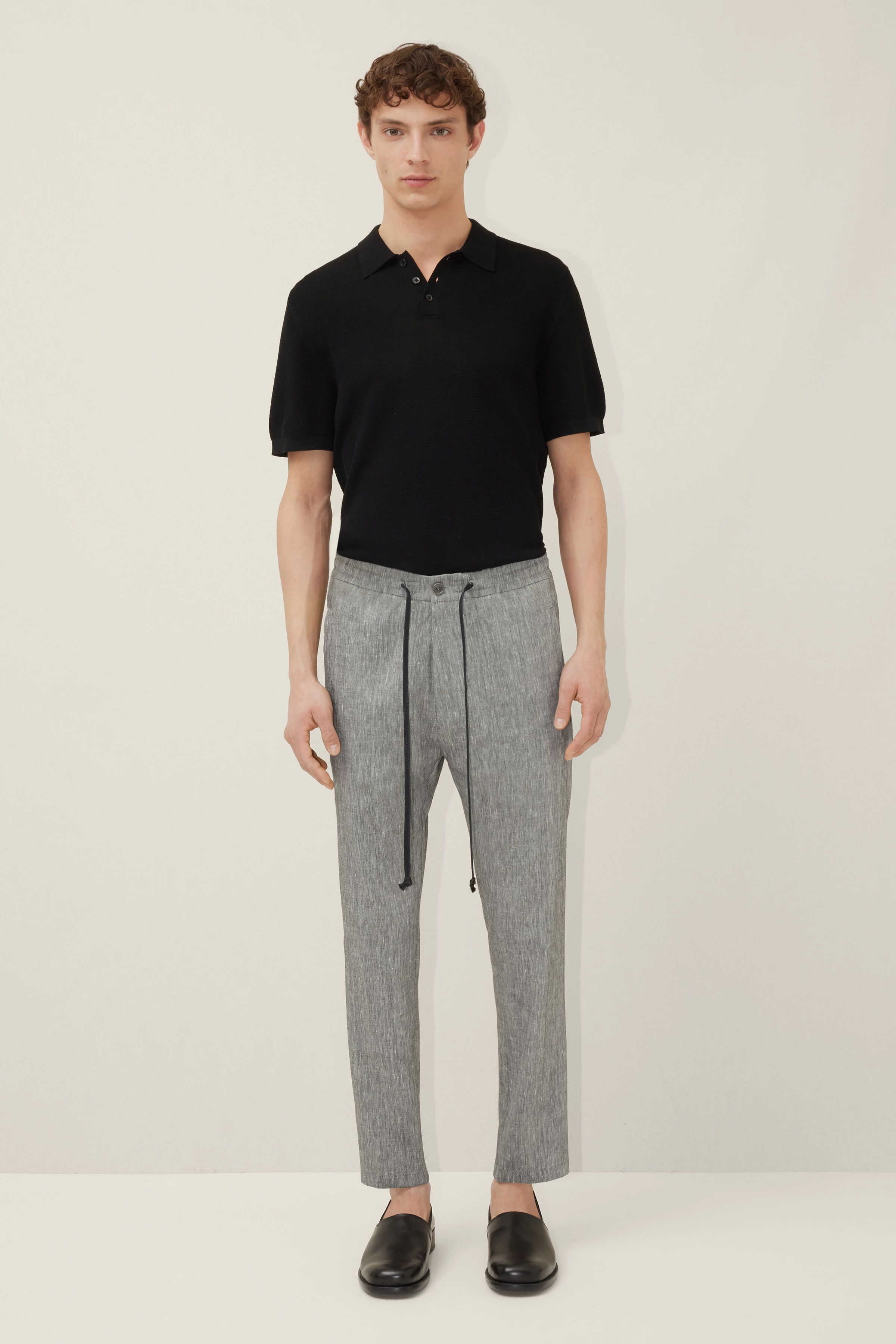 JEGER - jogpant in linen mix - men - grey - Ganzkörper-Frontansicht