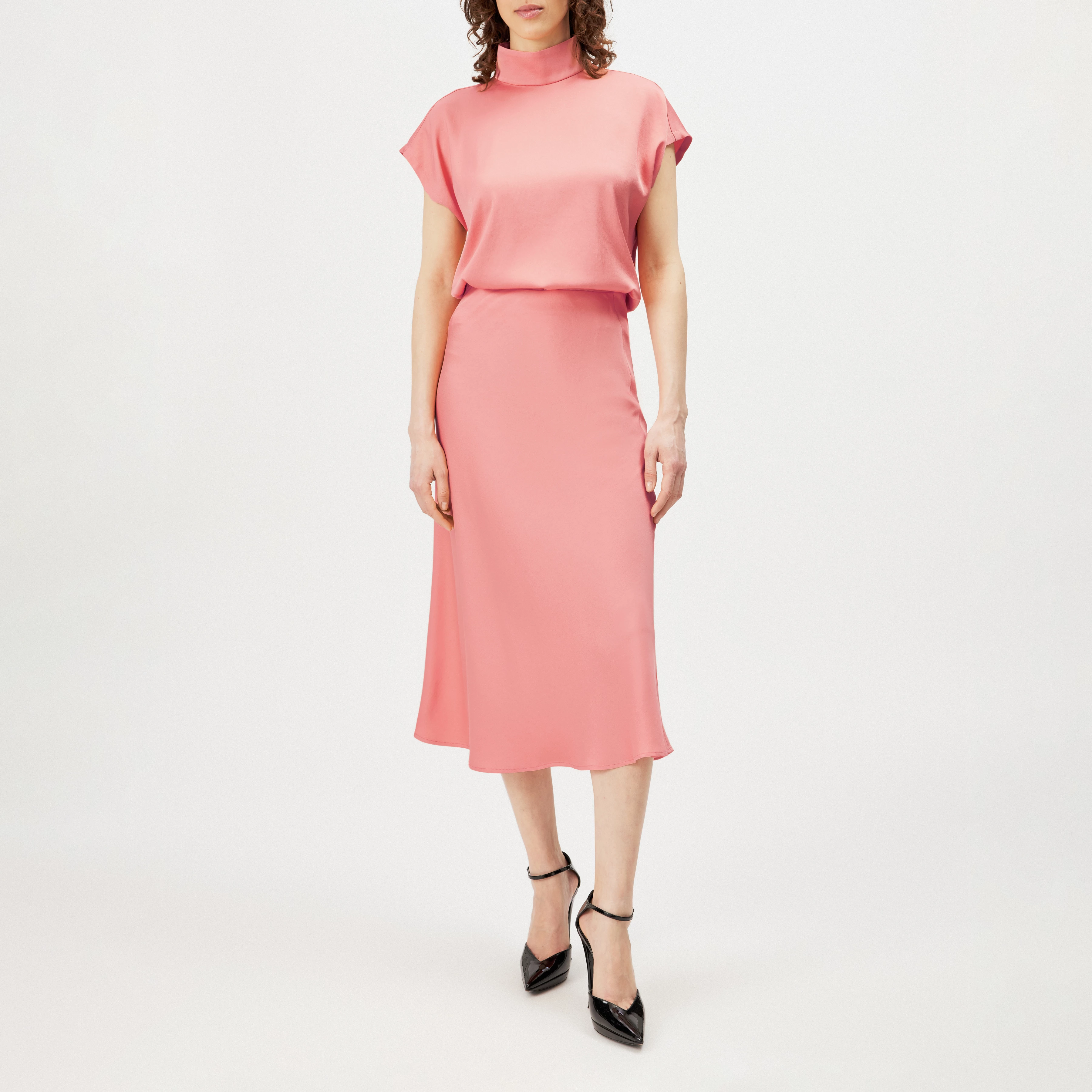 URA - Mid-length slip skirt in satin - women - orange - Ganzkörper-Frontansicht