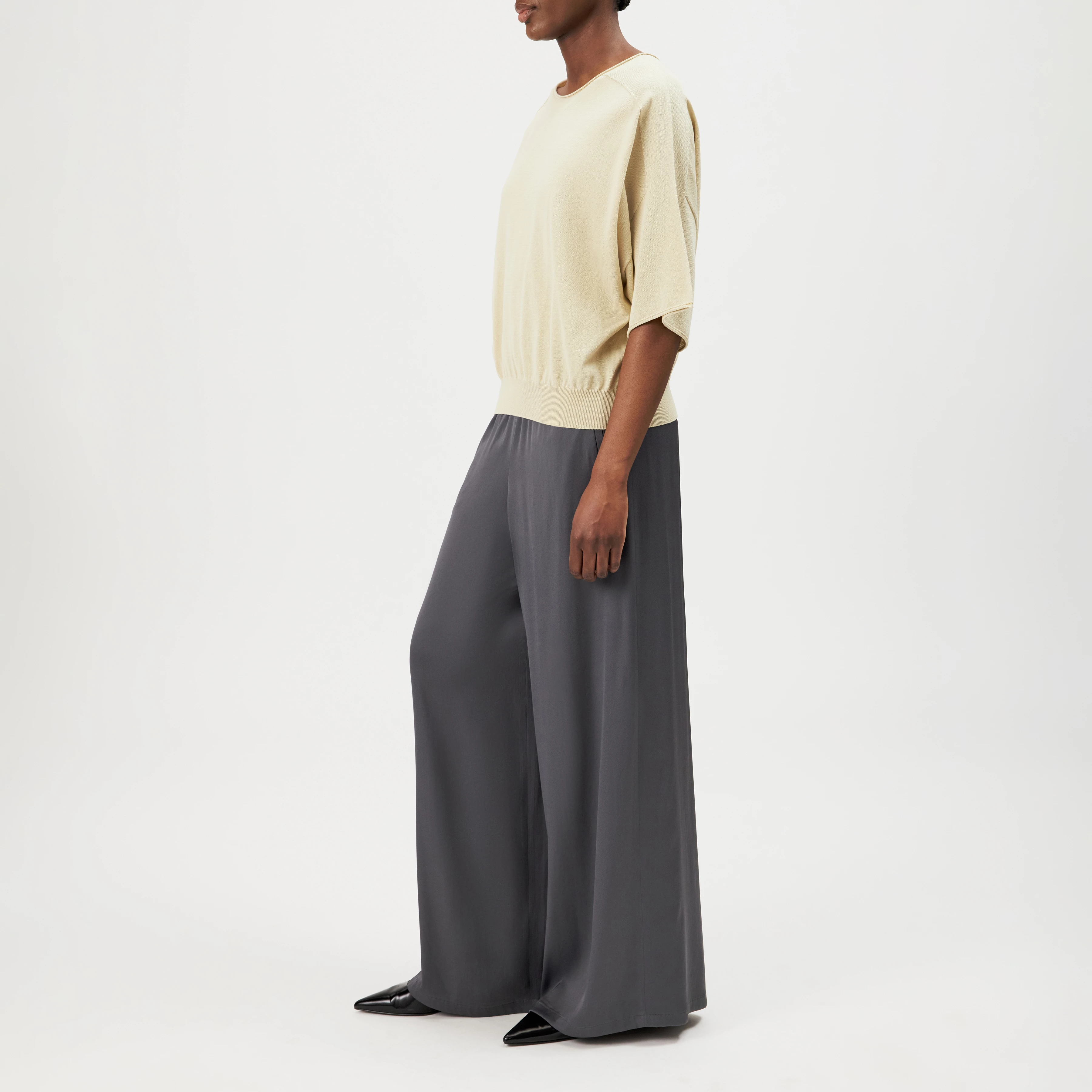 DILARY - Casual knitted T-shirt in cotton crêpe - women - yellow - Seitenansicht
