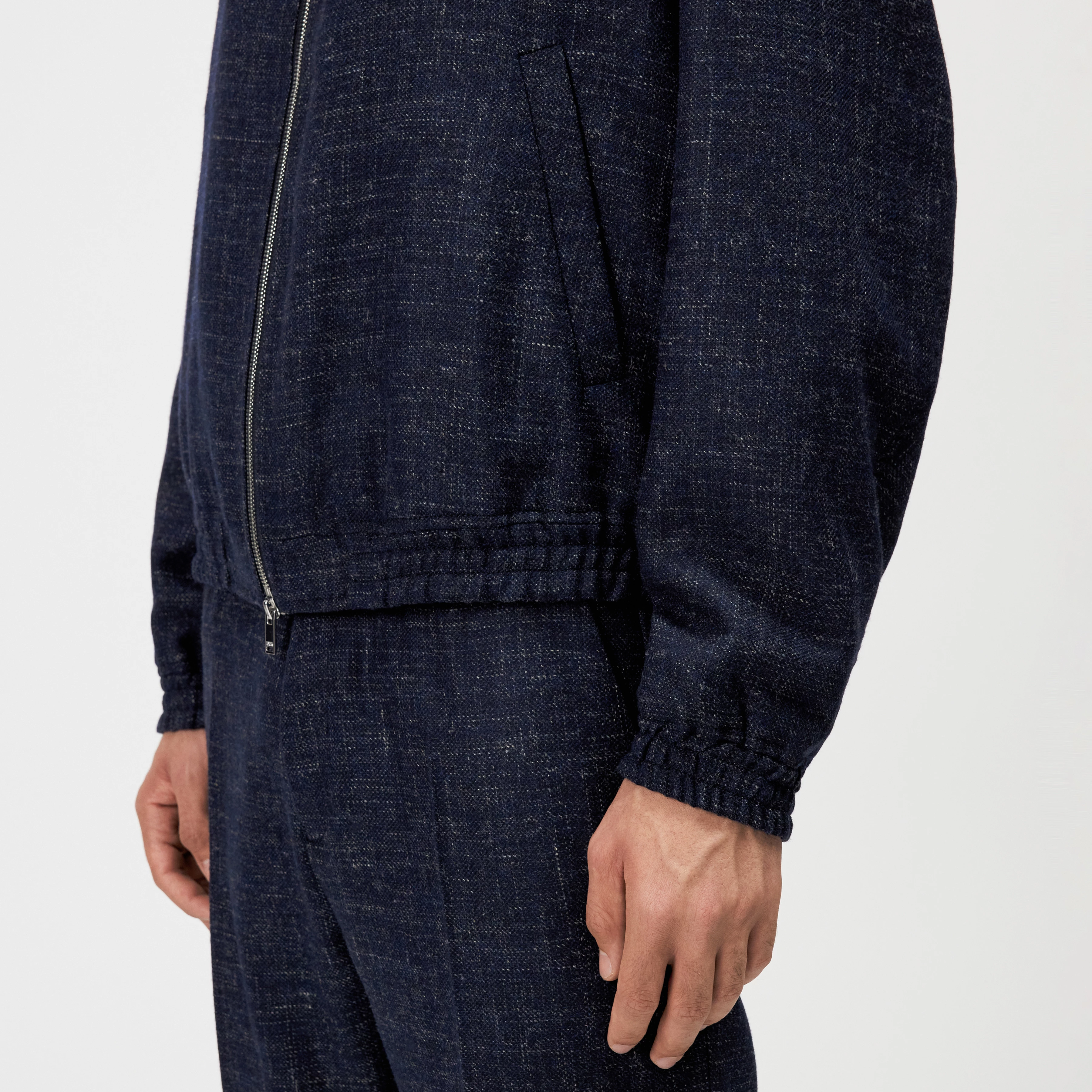 GRALON_2 - Textured wool-blend blouson jacket - men - blue - Detailansicht am Model