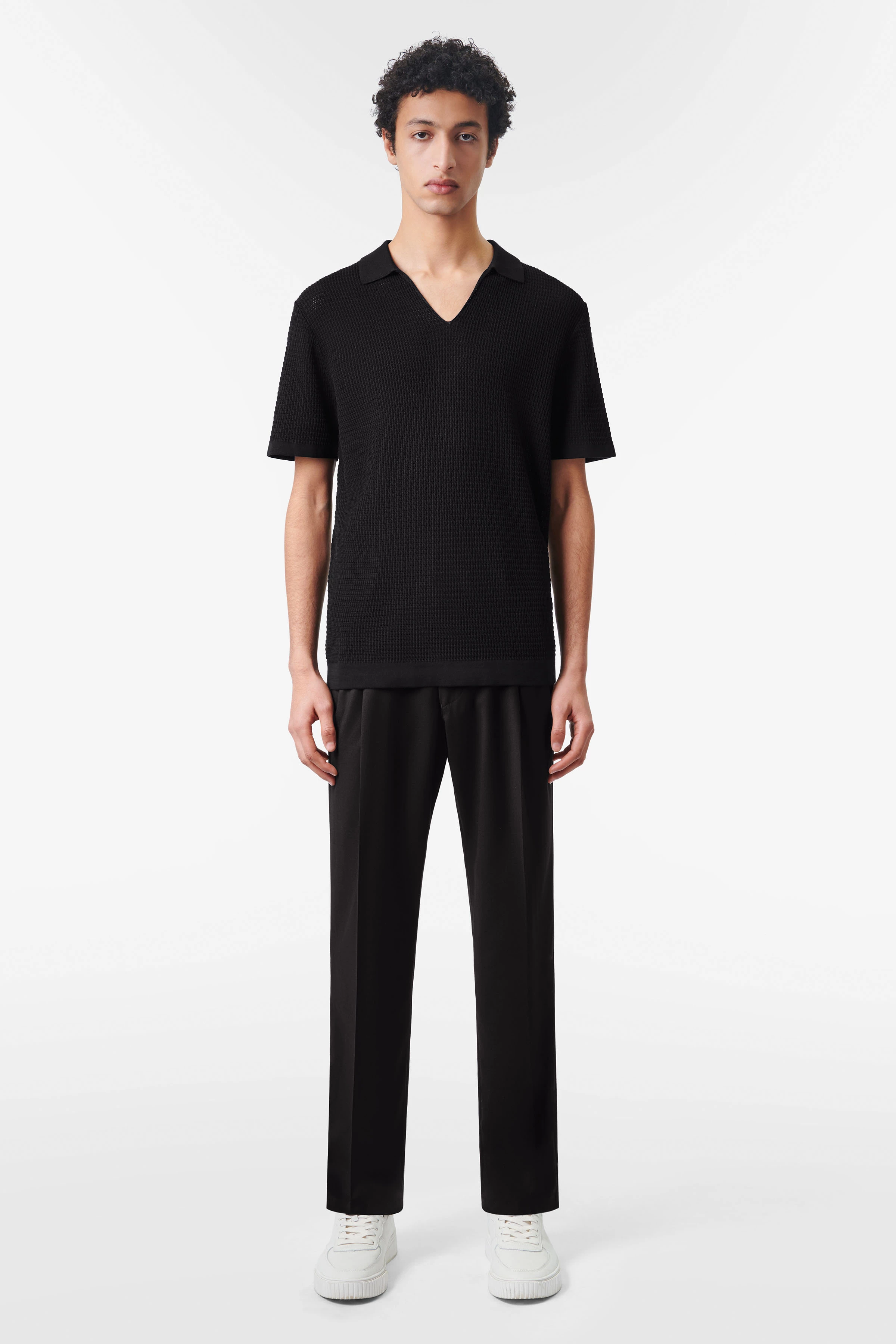 IASPER - knitted polo without button placket in pure cotton - men - Natural Aluminium - Ganzkörper-Frontansicht