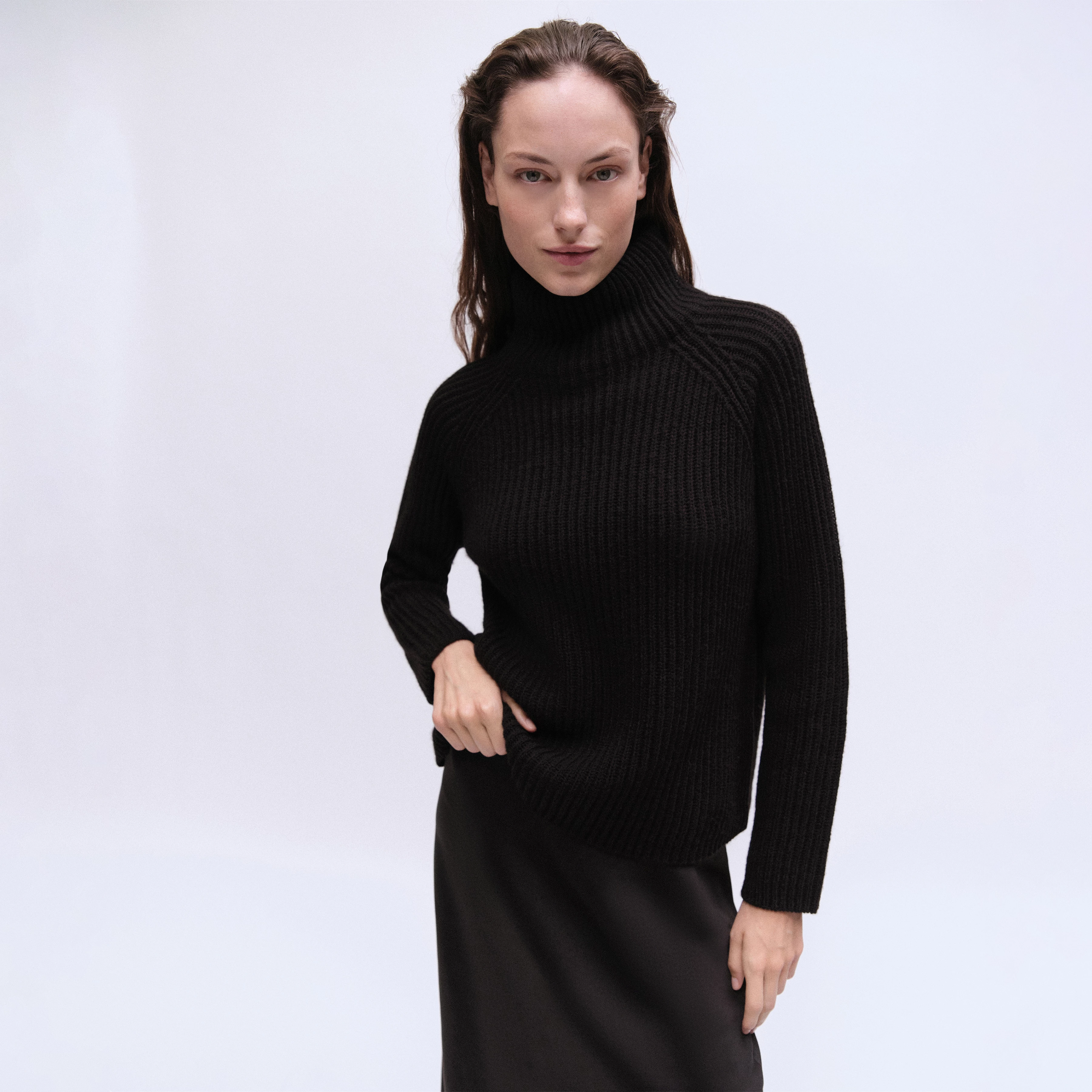 ARWEN - Rollkragenpullover in Woll-Alpakamix - Damen - schwarz