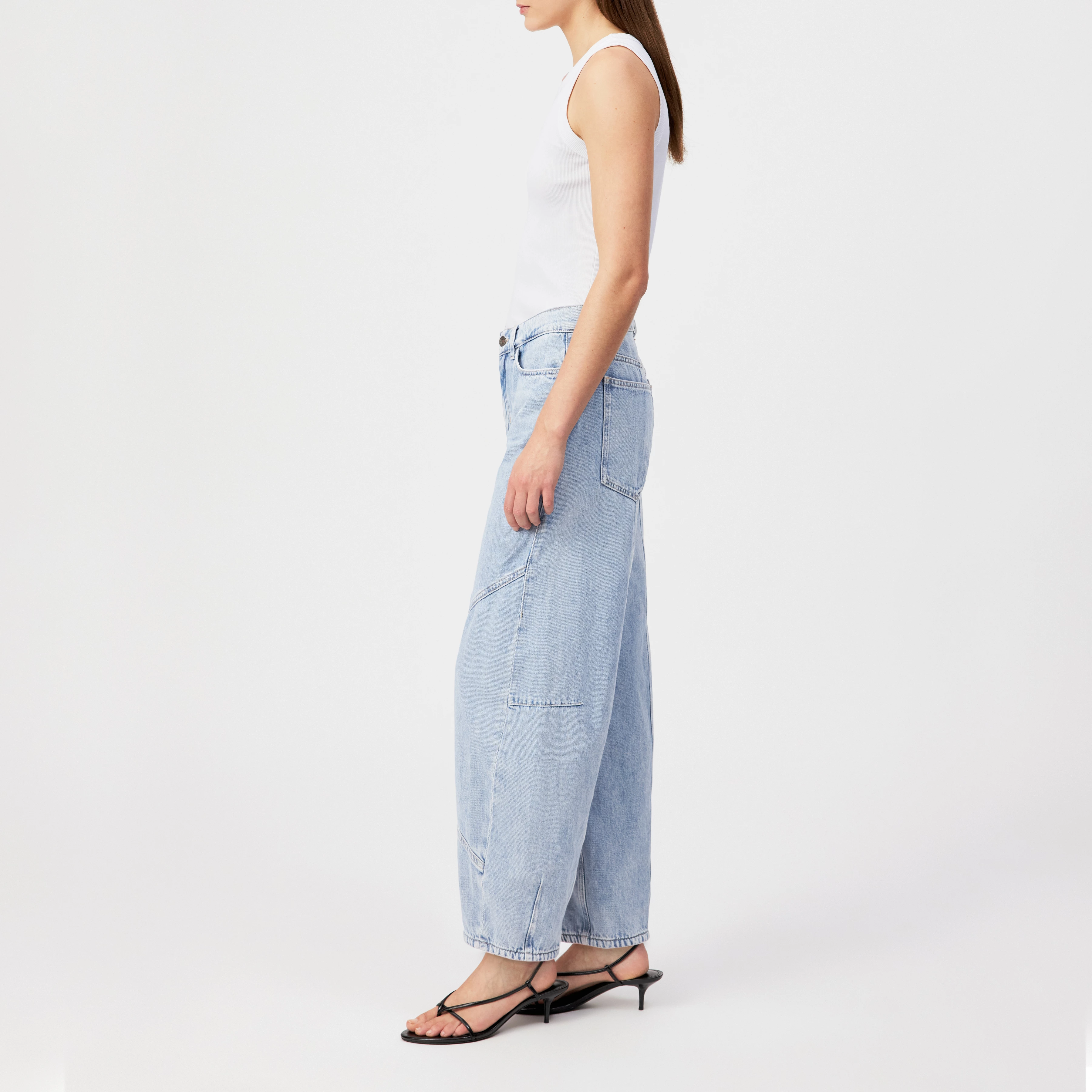 SWORE - Light-blue denim 5-pocket jeans - women - blue - Seitenansicht