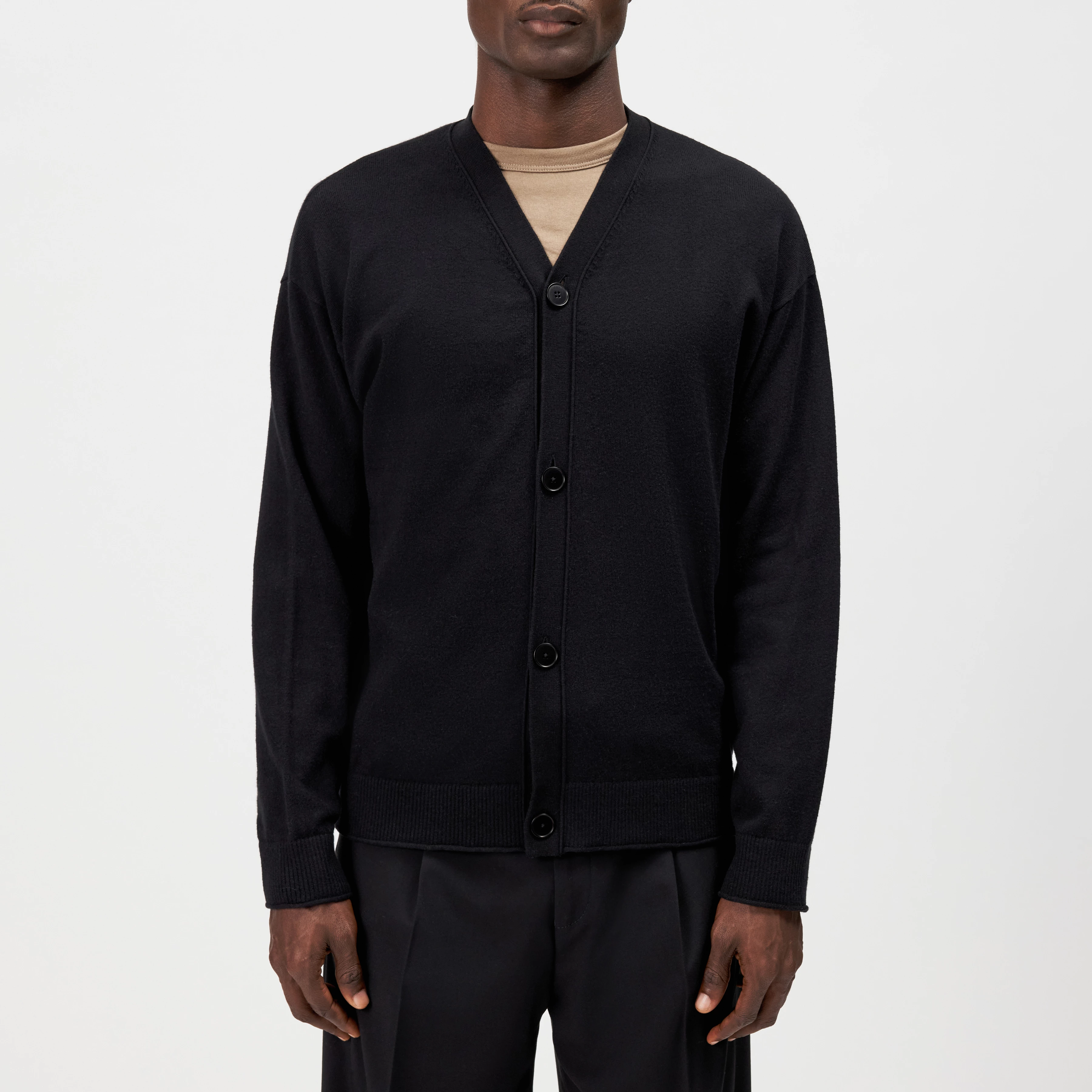 ELUAN - Fine knit cardigan - men - black - Frontansicht