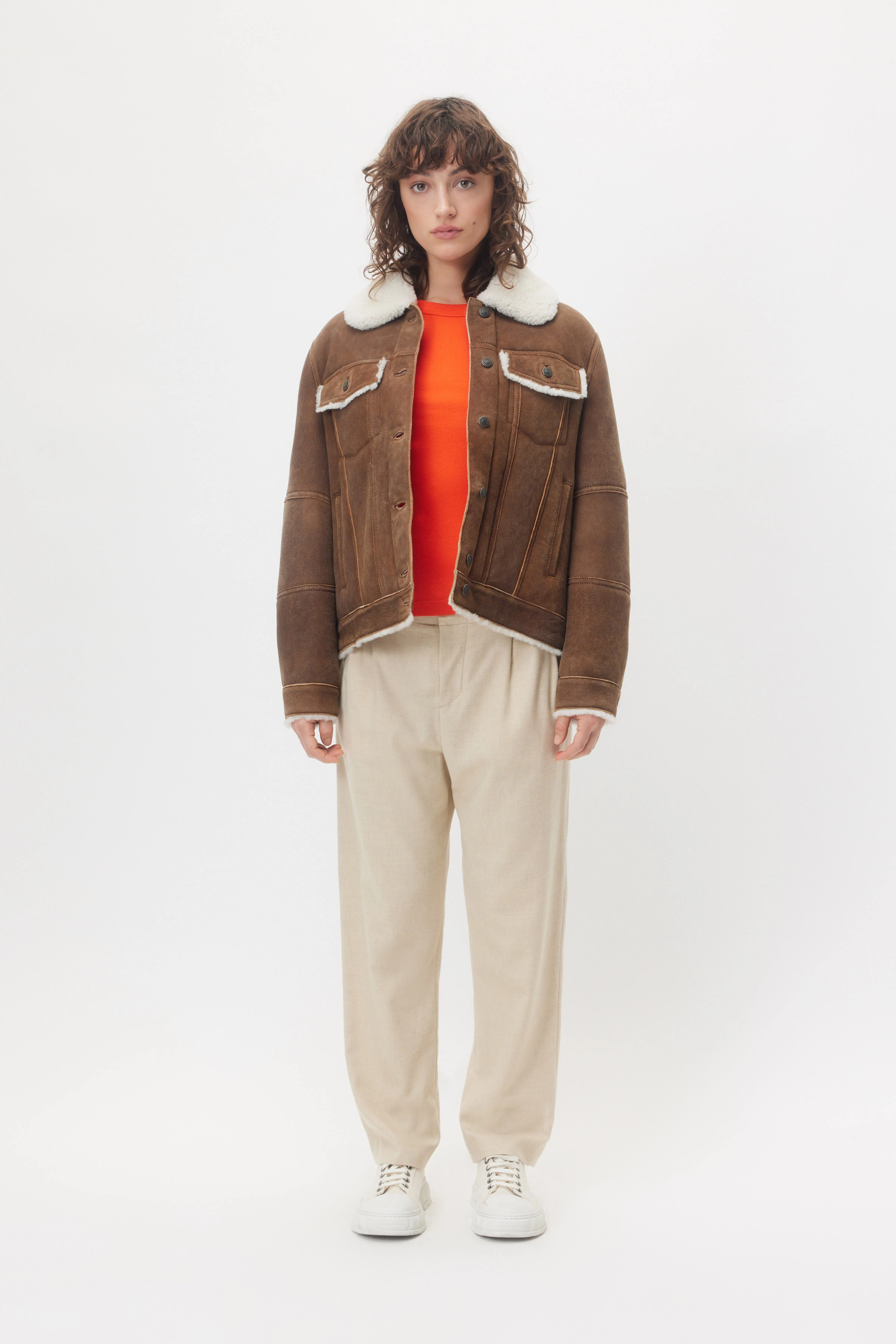 BRASA - lambskin oversized jacket - women - brown - Ganzkörper-Frontansicht