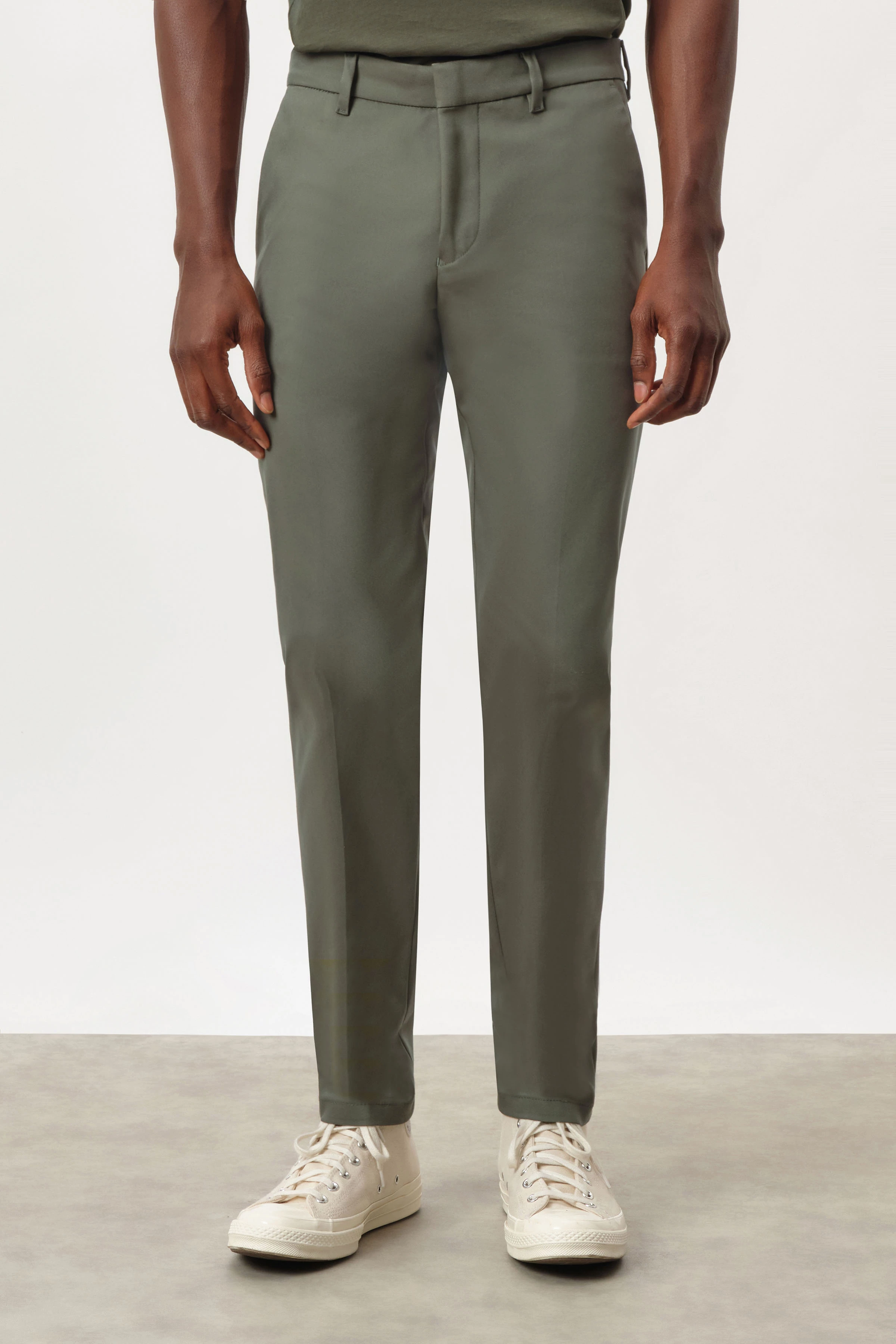 SIGHT - slim fit chino in technostretch satijn - heren - groen - Frontansicht