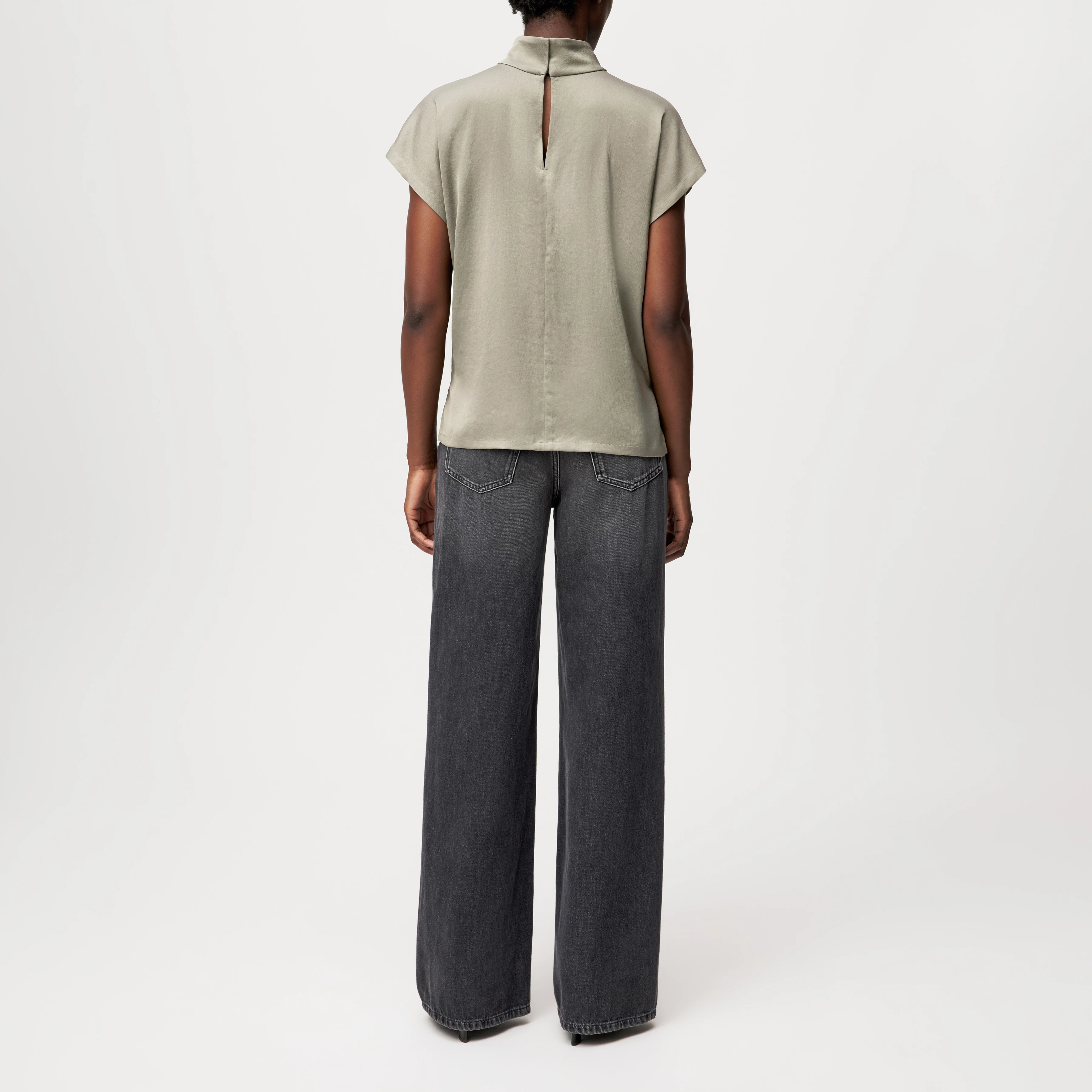 ALARIA_1 - Shirt blouse with stand-up collar in satin - women - green - Rückansicht