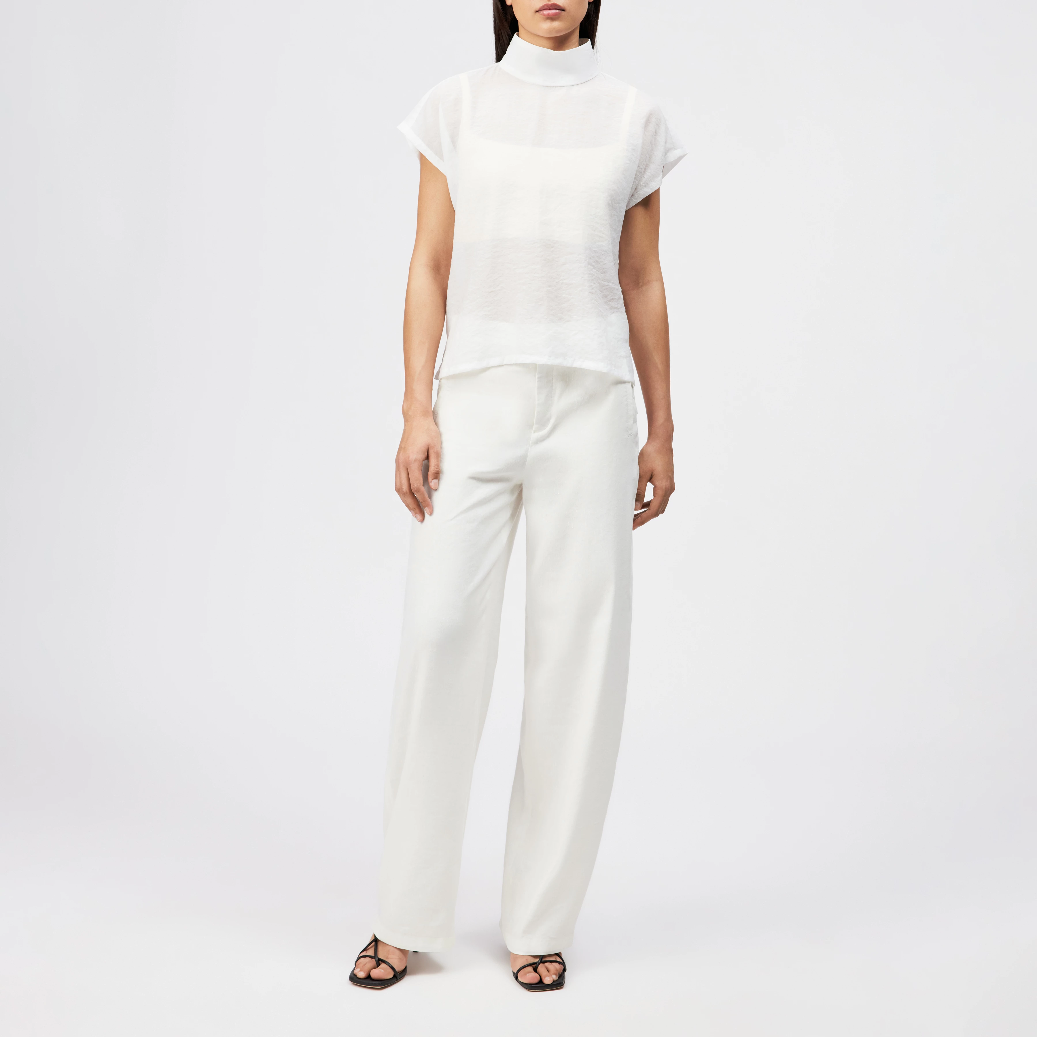 FAE_0 - Pantalon à jambe barrel en lin mélangé - women - blanc cassé - Ganzkörper-Frontansicht