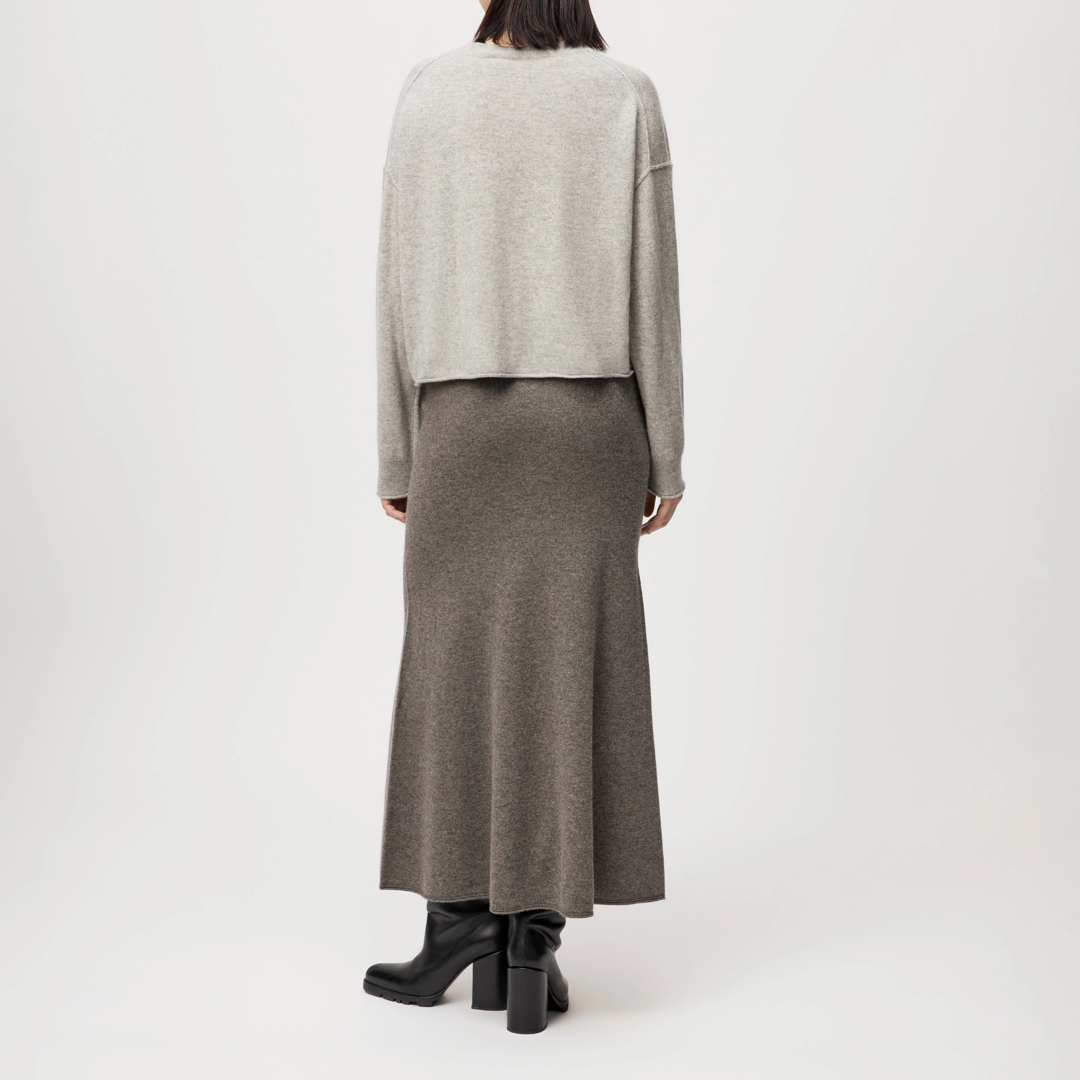 MALESE - Verkürzter Pullover in 100% Kaschmir - Damen - beige - Rückansicht