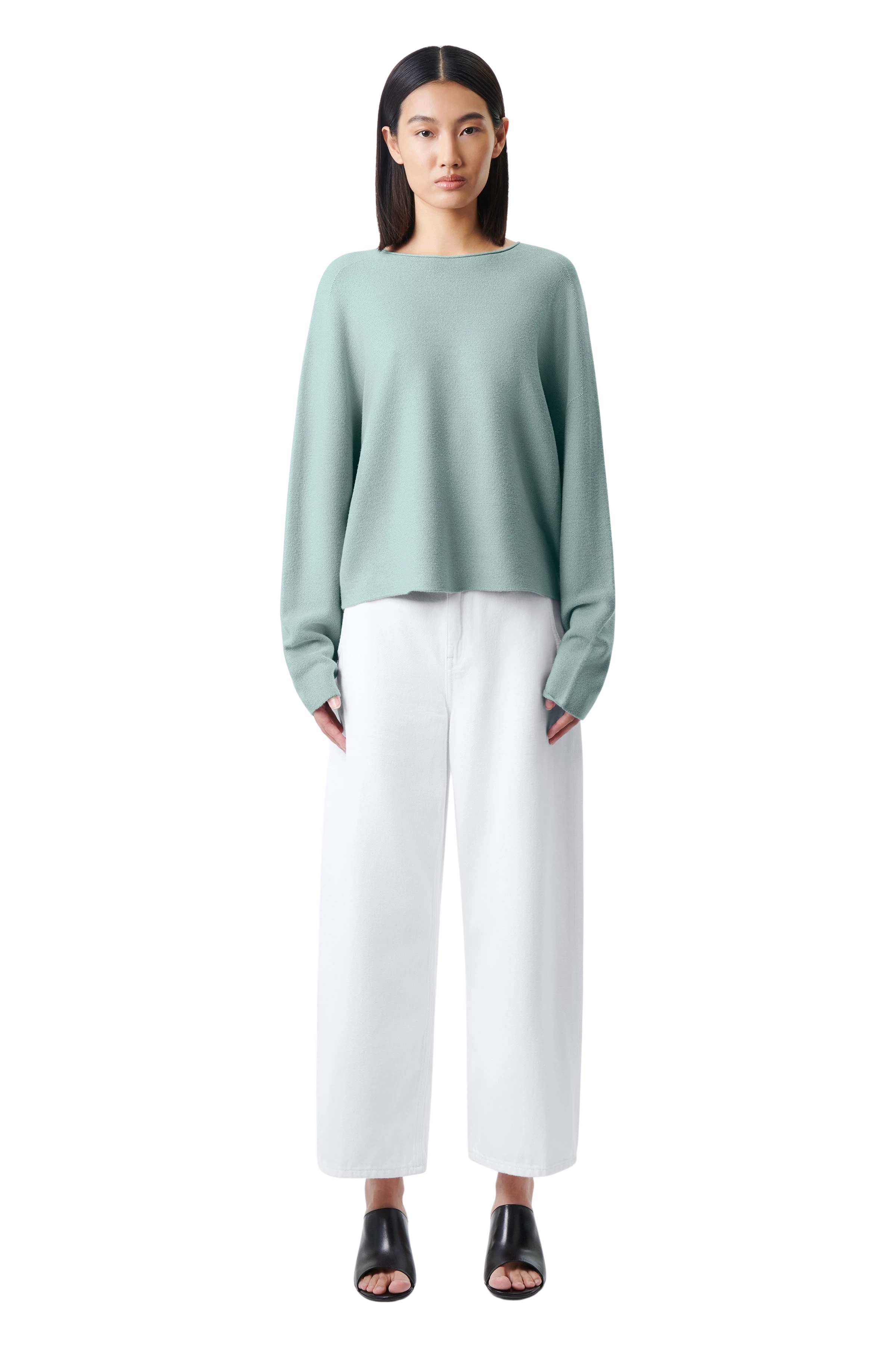 MEAMI - Vekürzter Egg-Shape Pullover in Baumwoll-Kaschmir - Damen - grün - Ganzkörper-Frontansicht