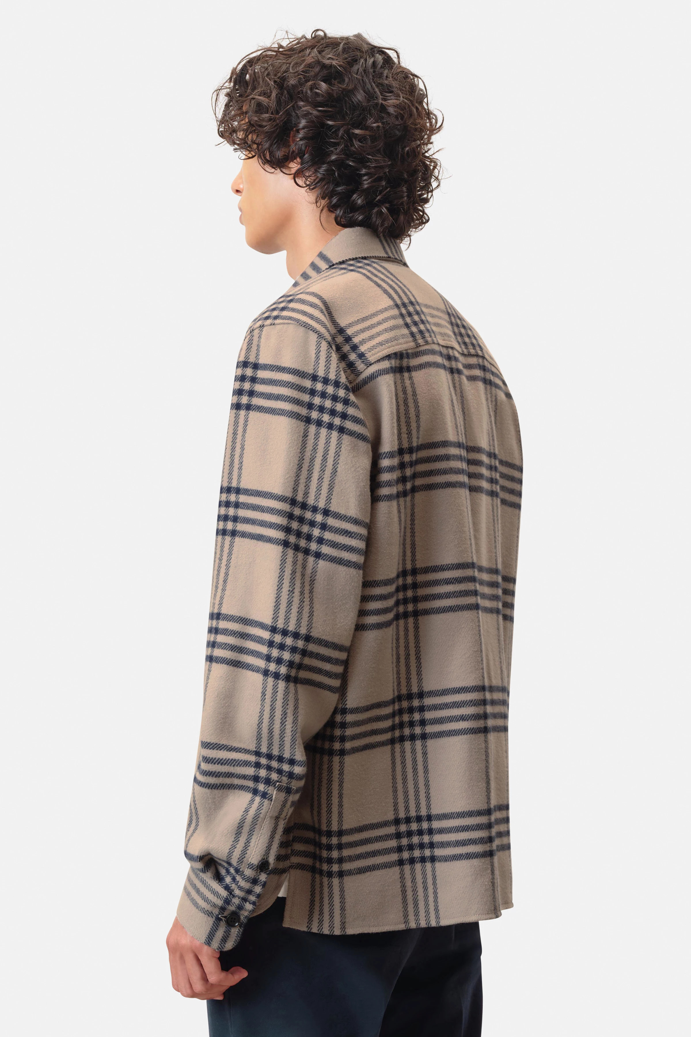 GUNRAY - Relaxed Fit Overshirt in heavy Flanell - Herren - beige - Rückansicht