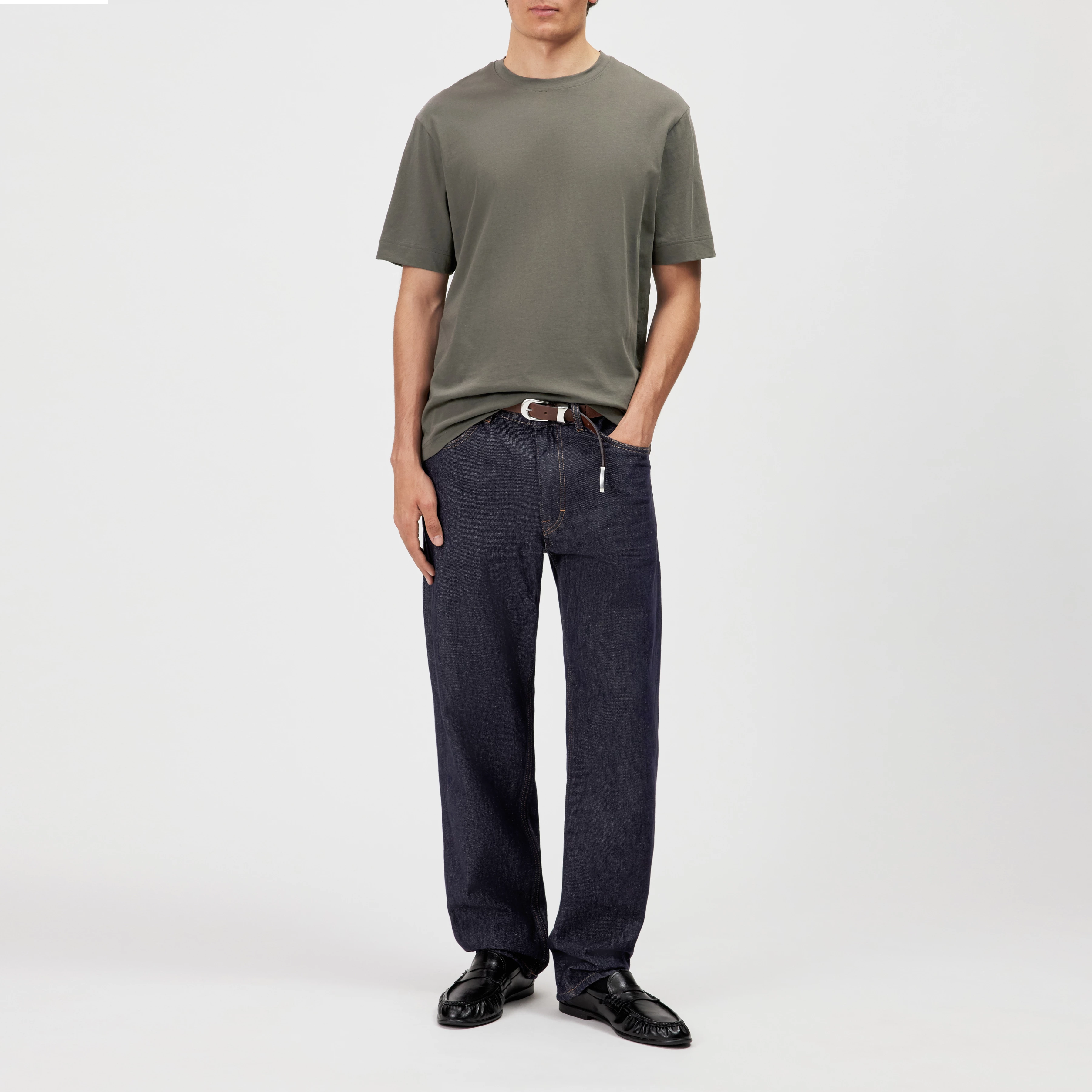 RAPHAEL - T-shirt in pure cotton - men - green - Ganzkörper-Frontansicht
