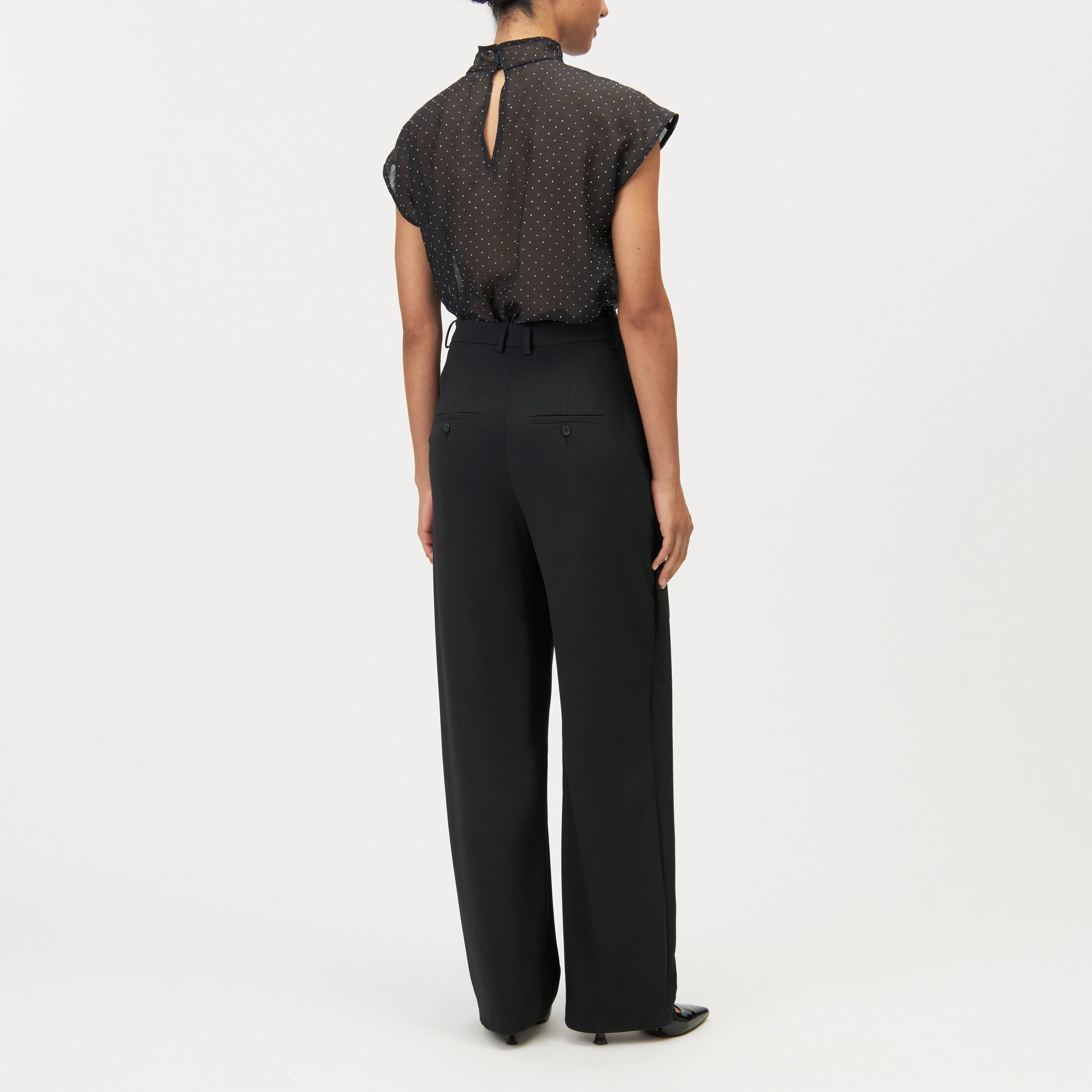 ELICIT - Wide twill pleat trousers - women - black - Rückansicht