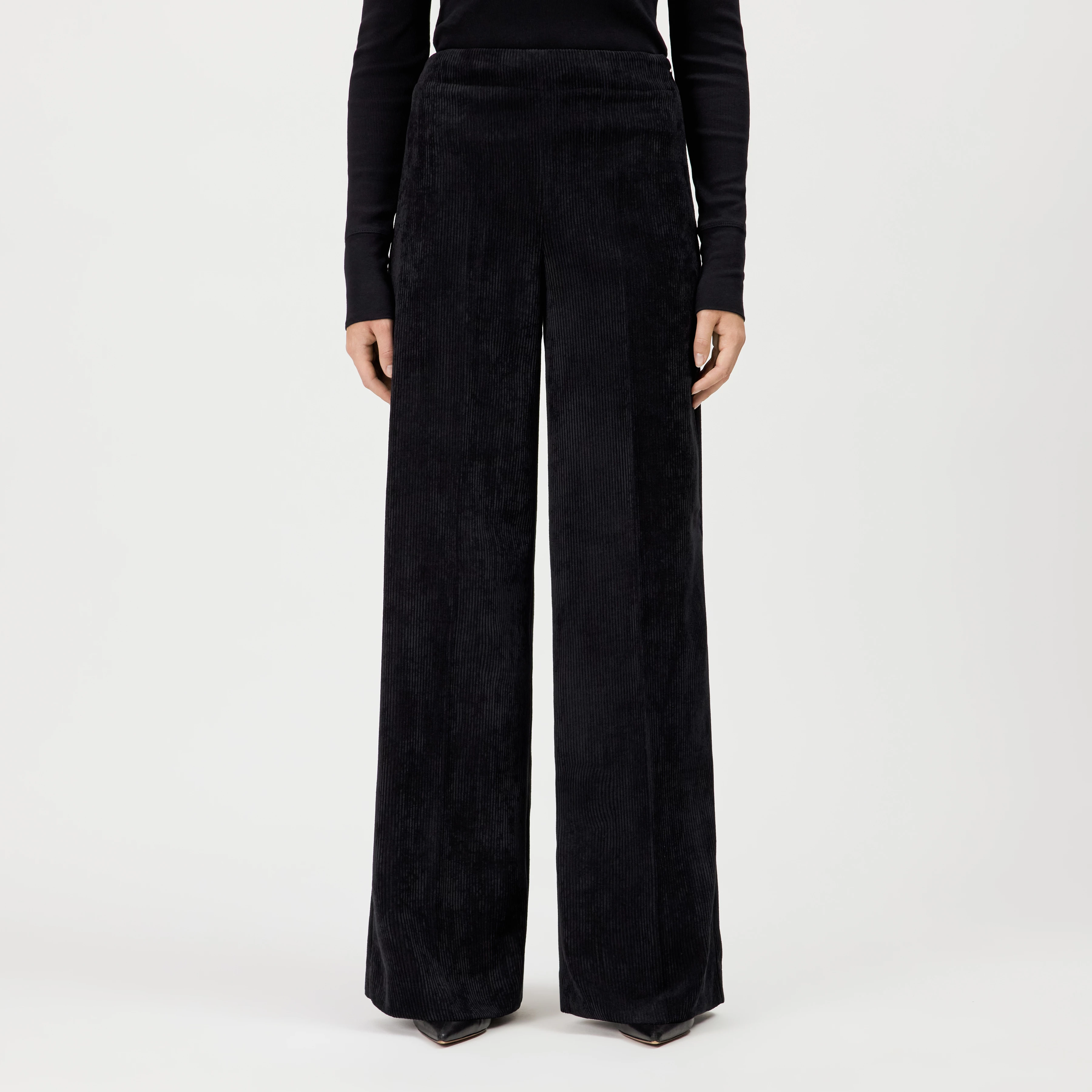BEFORE - Marlenehose in Cord - Damen - schwarz - Frontansicht