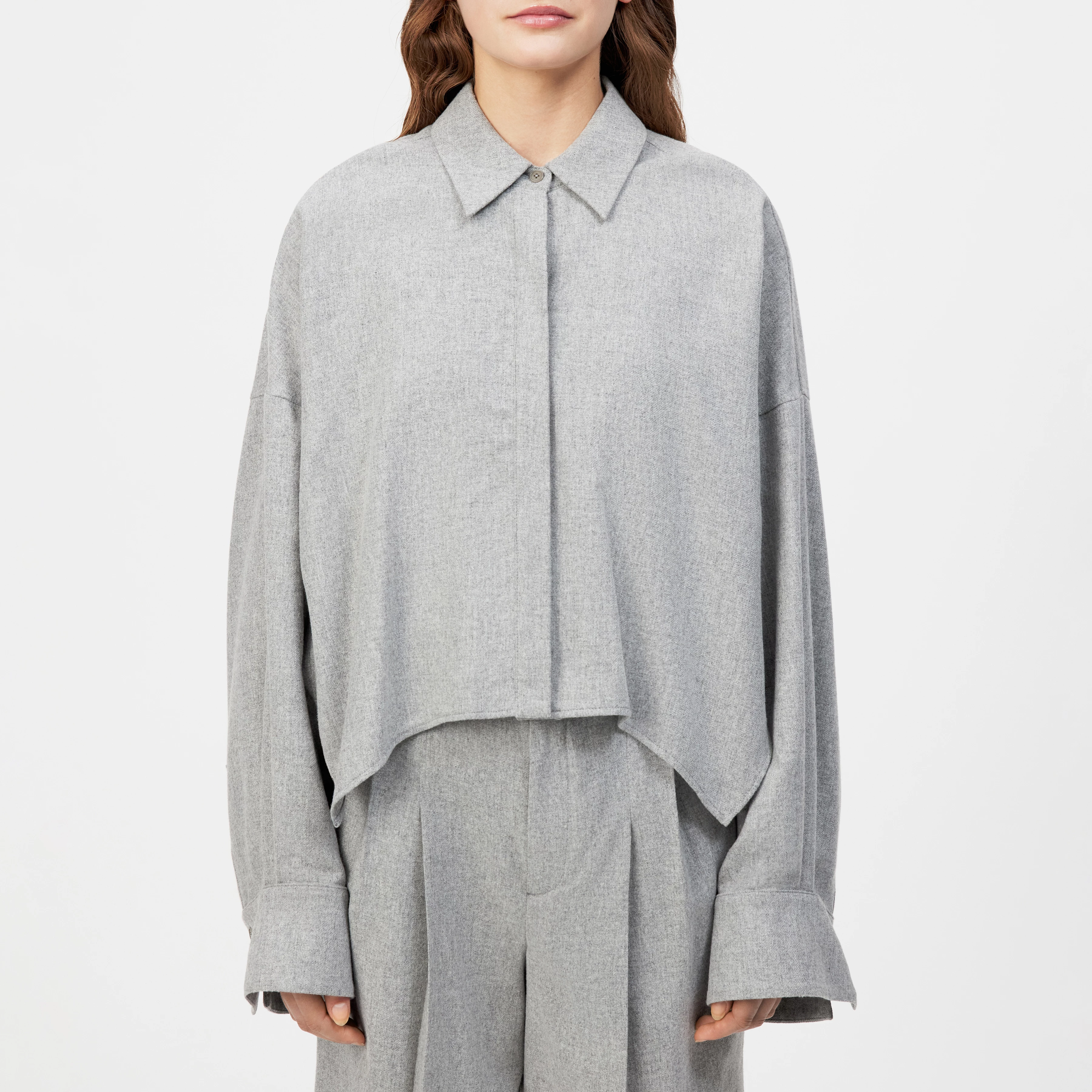 OSHIA - Oversized Hemdbluse in Flanell - Damen - grau - Frontansicht