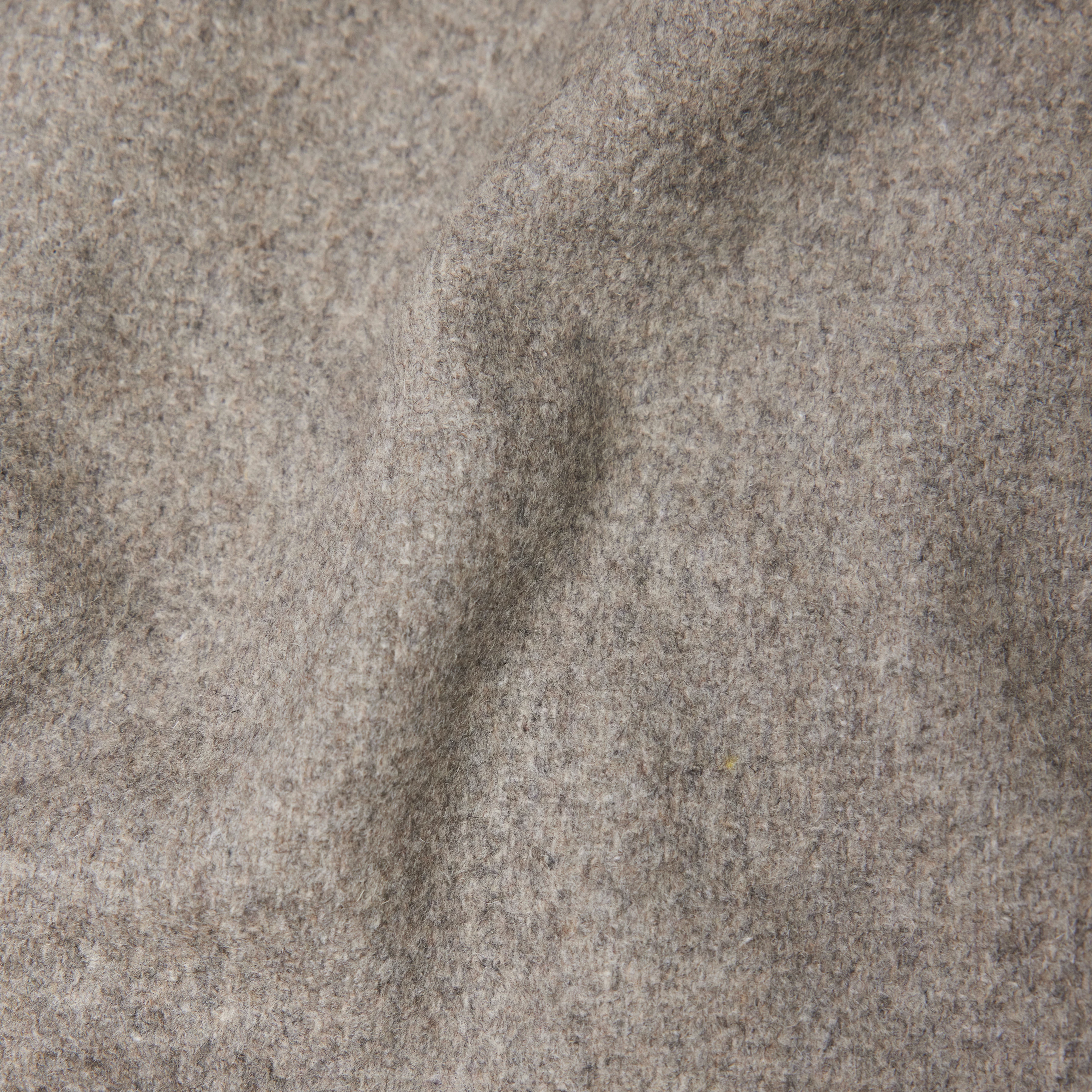 NEKOLA - Double-breasted coat in flannel - men - beige - Materialbild (B2C)