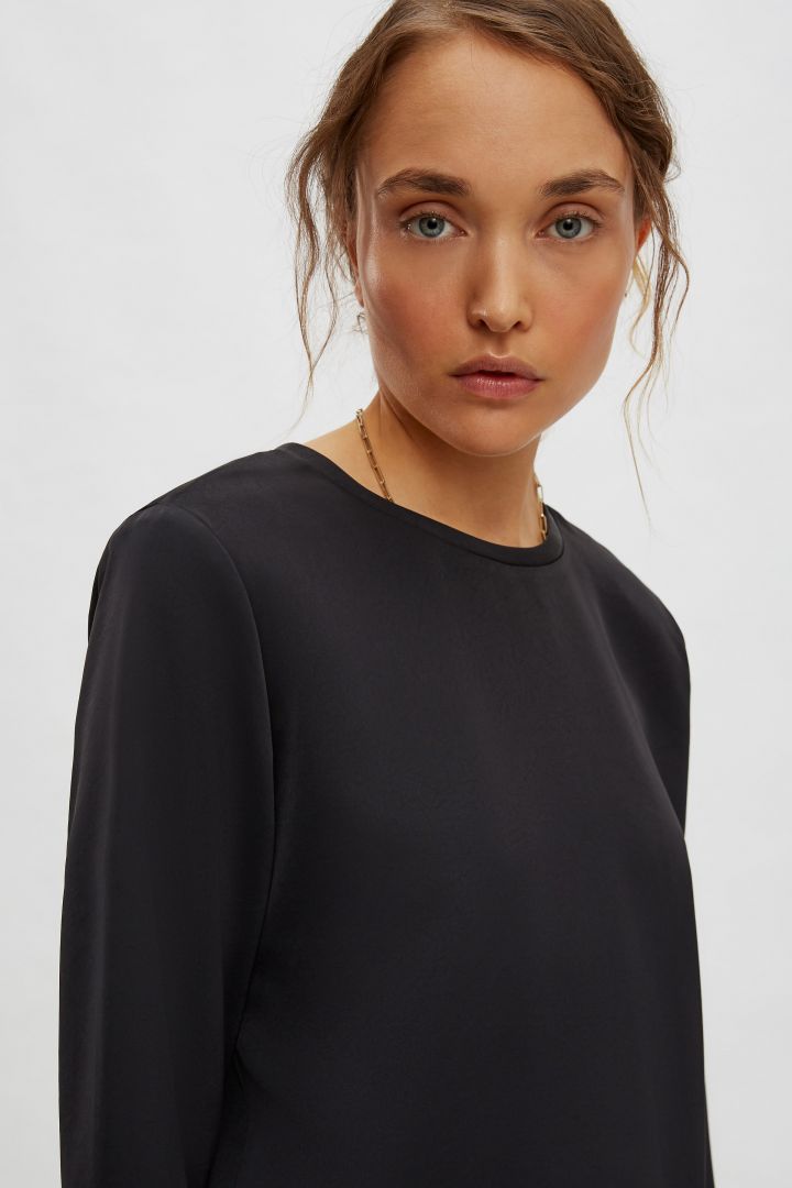t-shirt blouse in satin-look DELANIA_2 online at DRYKORN